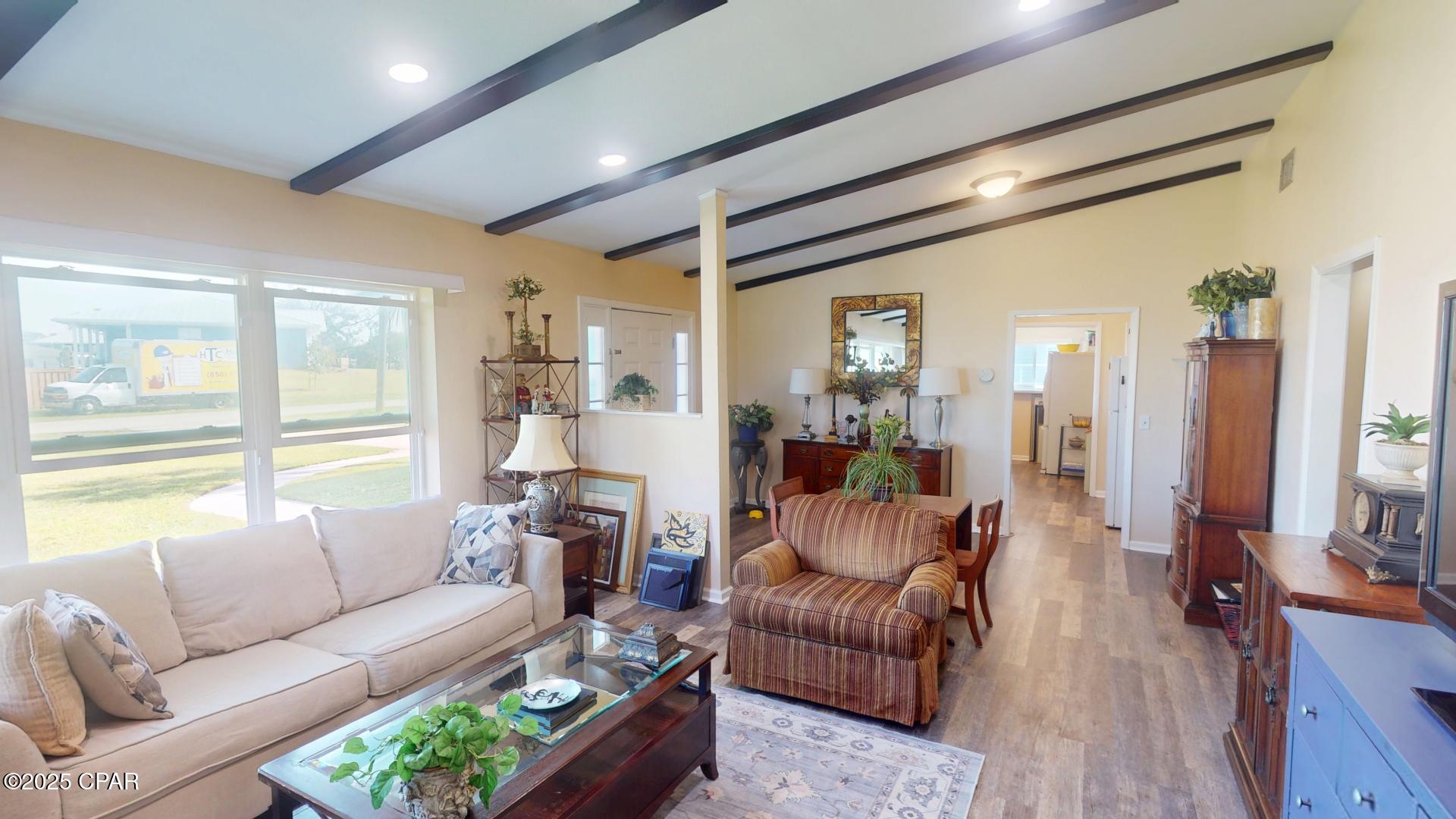 3700 Shoreline Circle