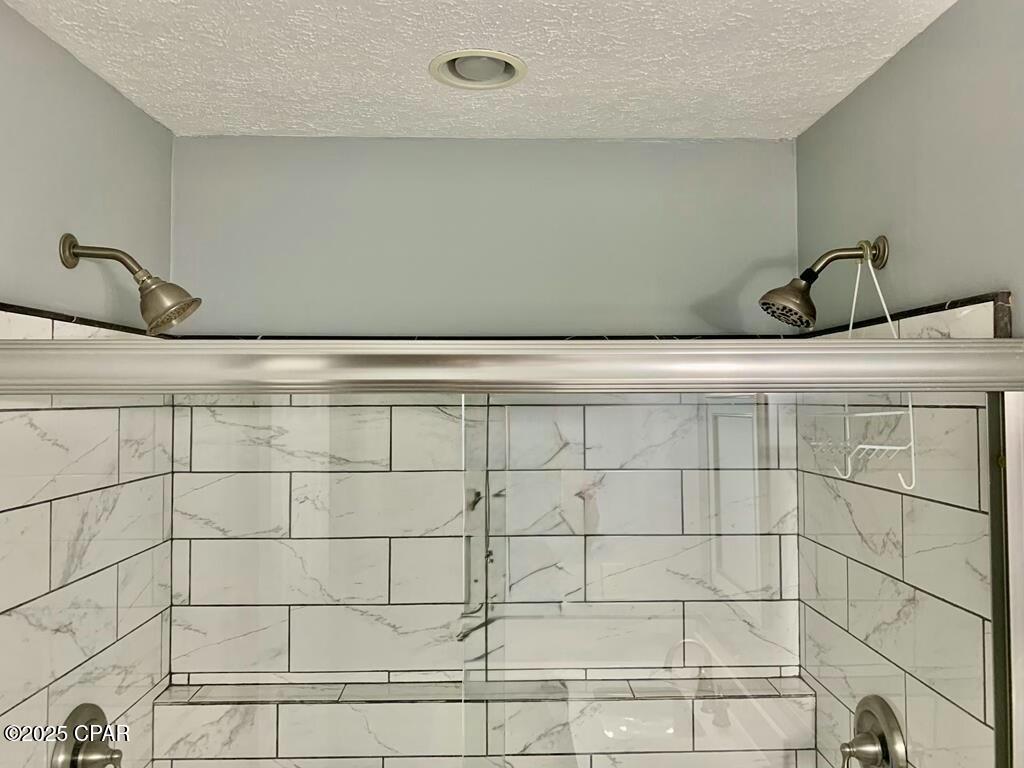 142 Heritage Cir