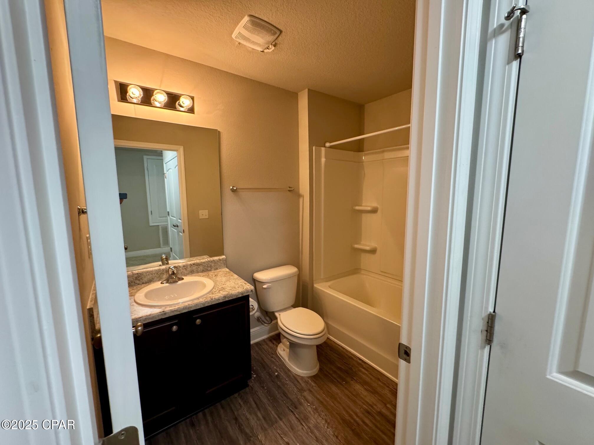 5736 Callaway Circle