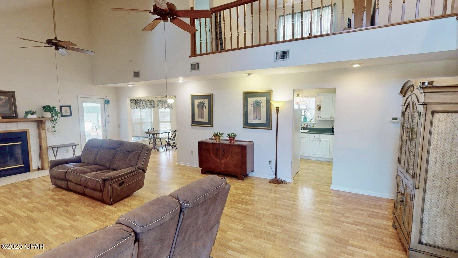 8225 SW County Road 12