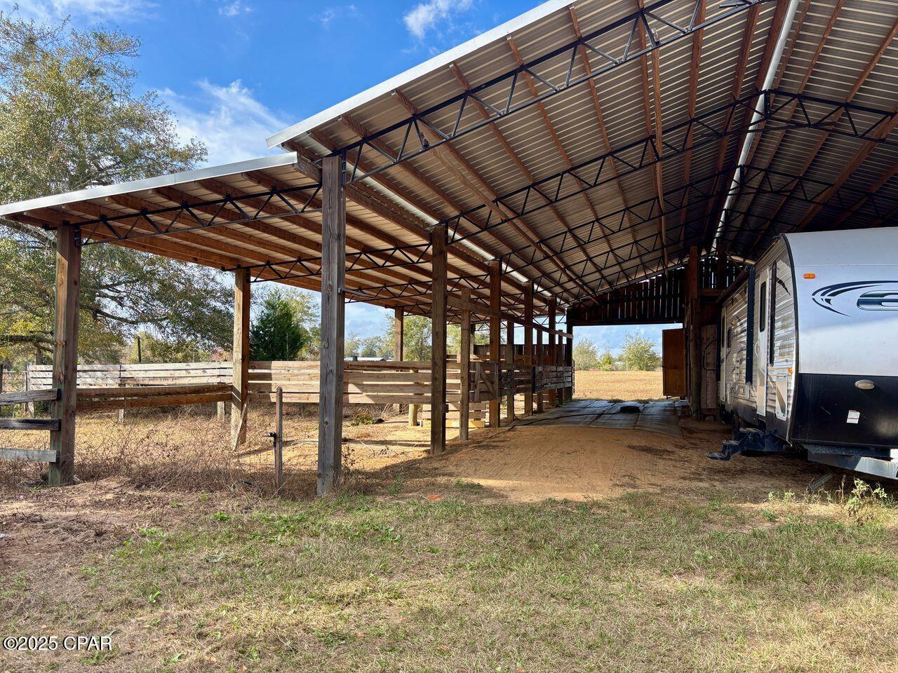 8225 SW County Road 12