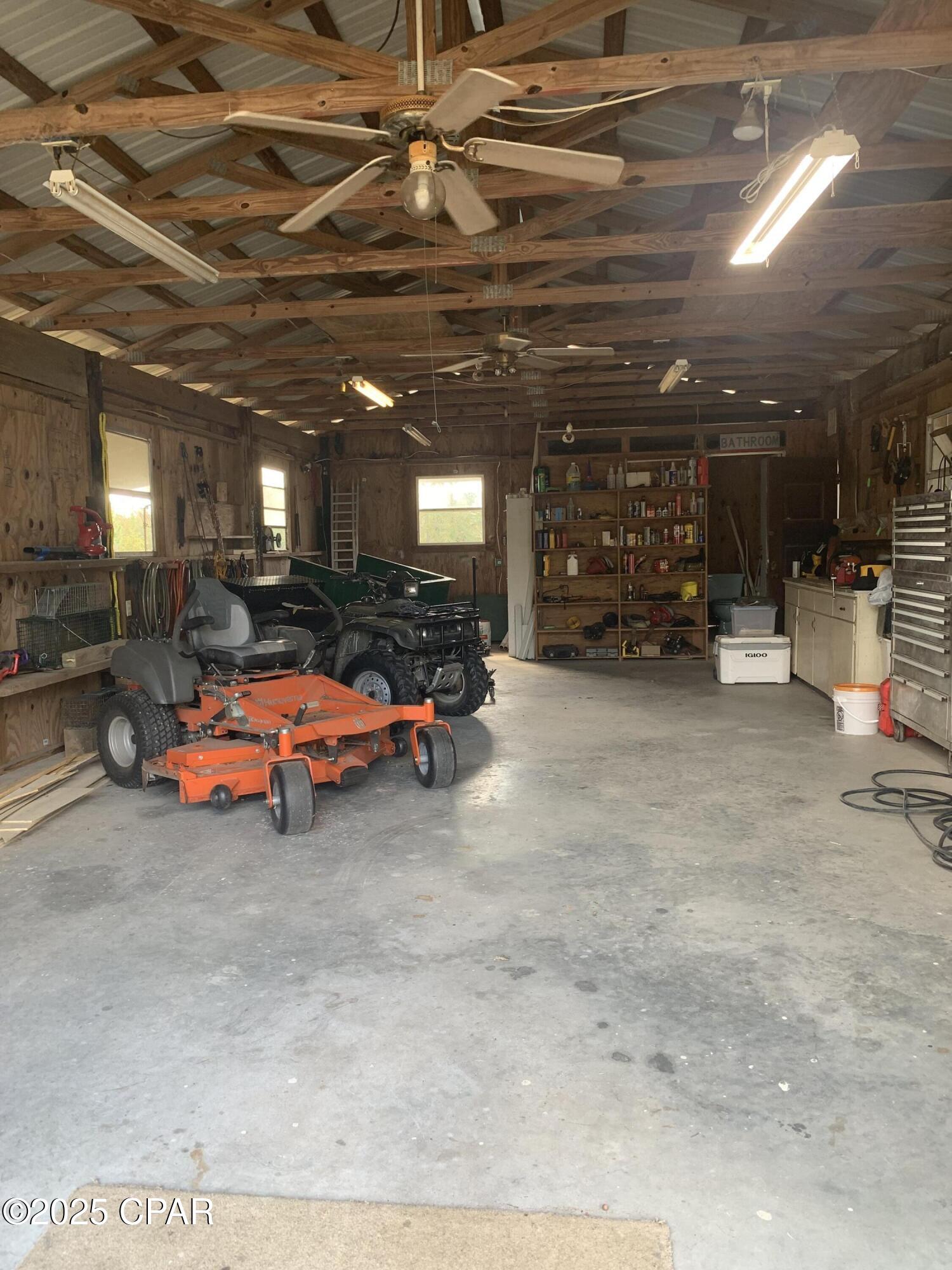 8225 SW County Road 12