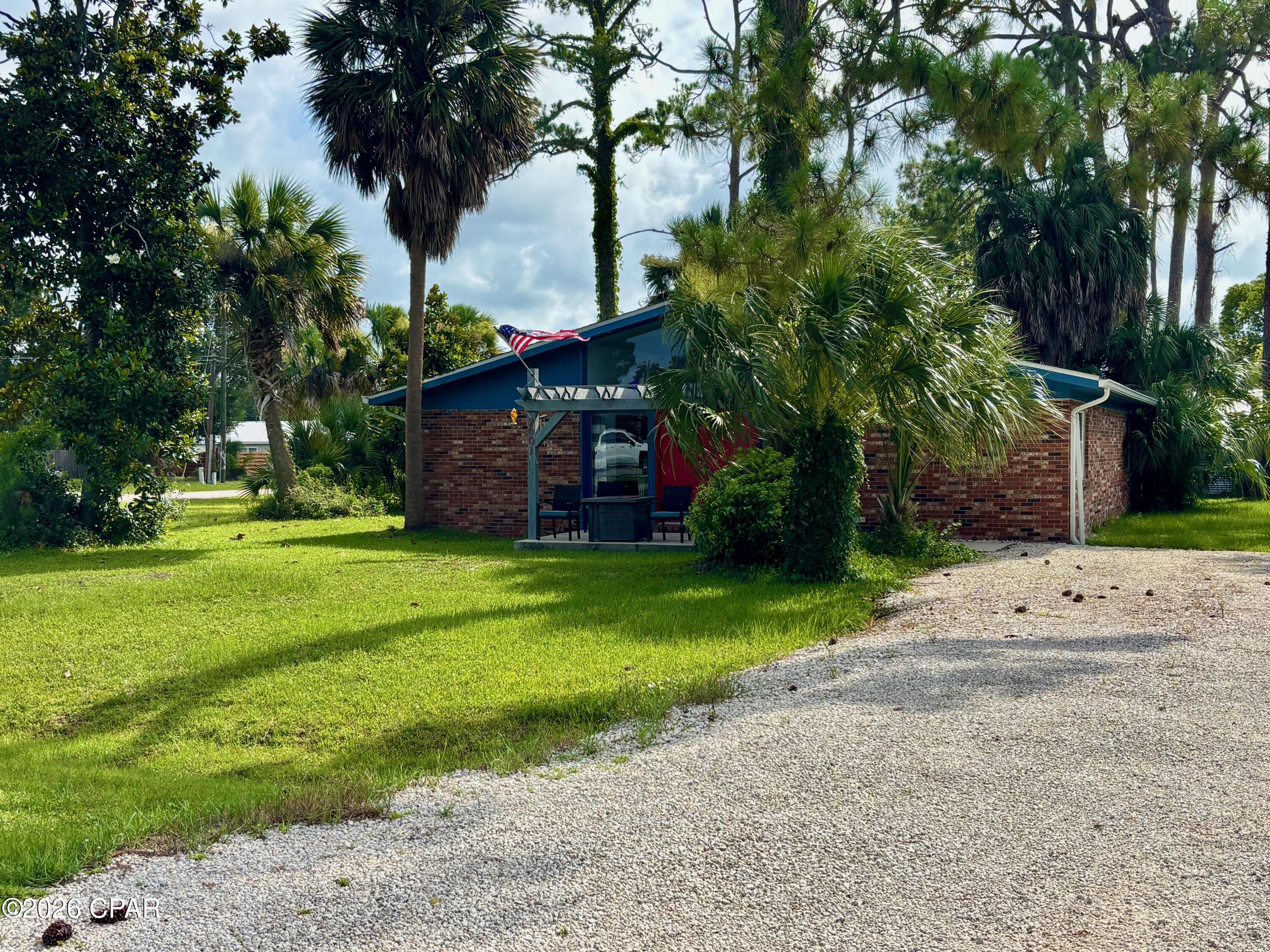 2001 Palm Boulevard, Port St. Joe