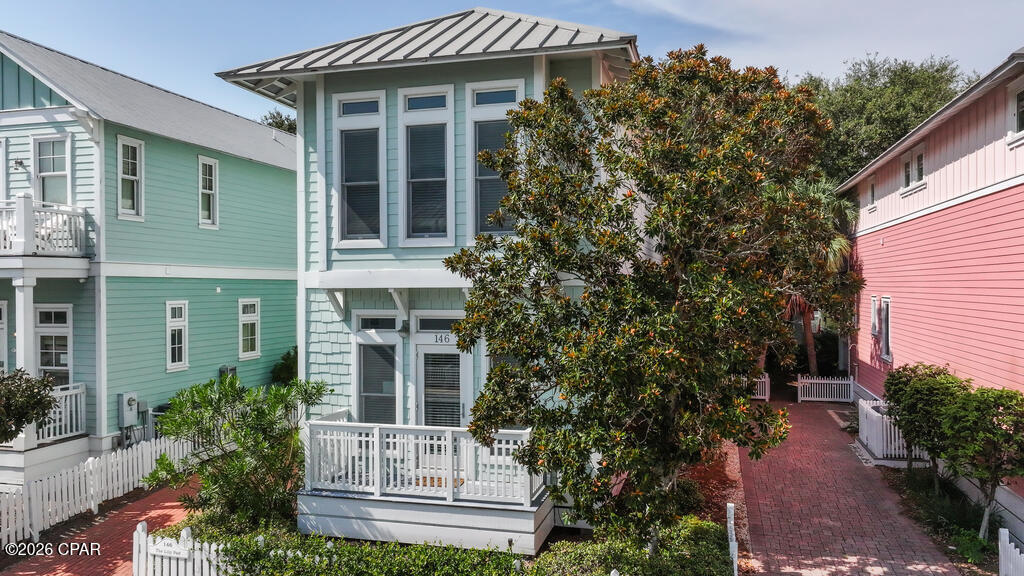 146 Parkshore Drive