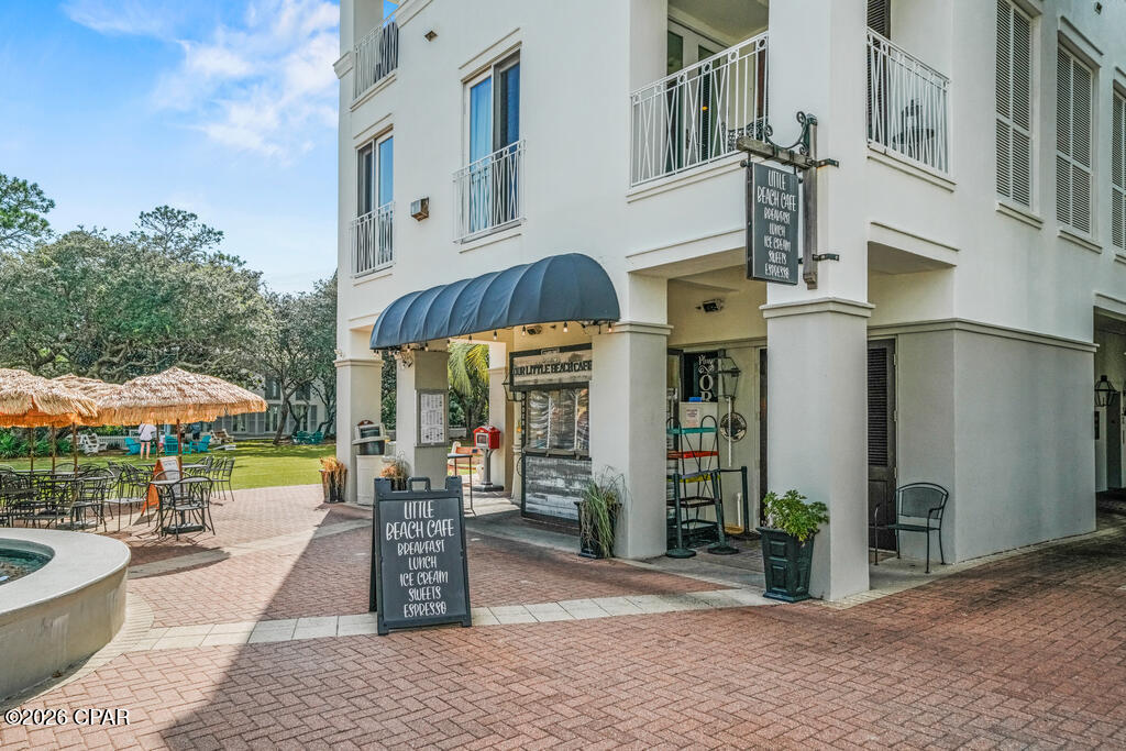 146 Parkshore Drive