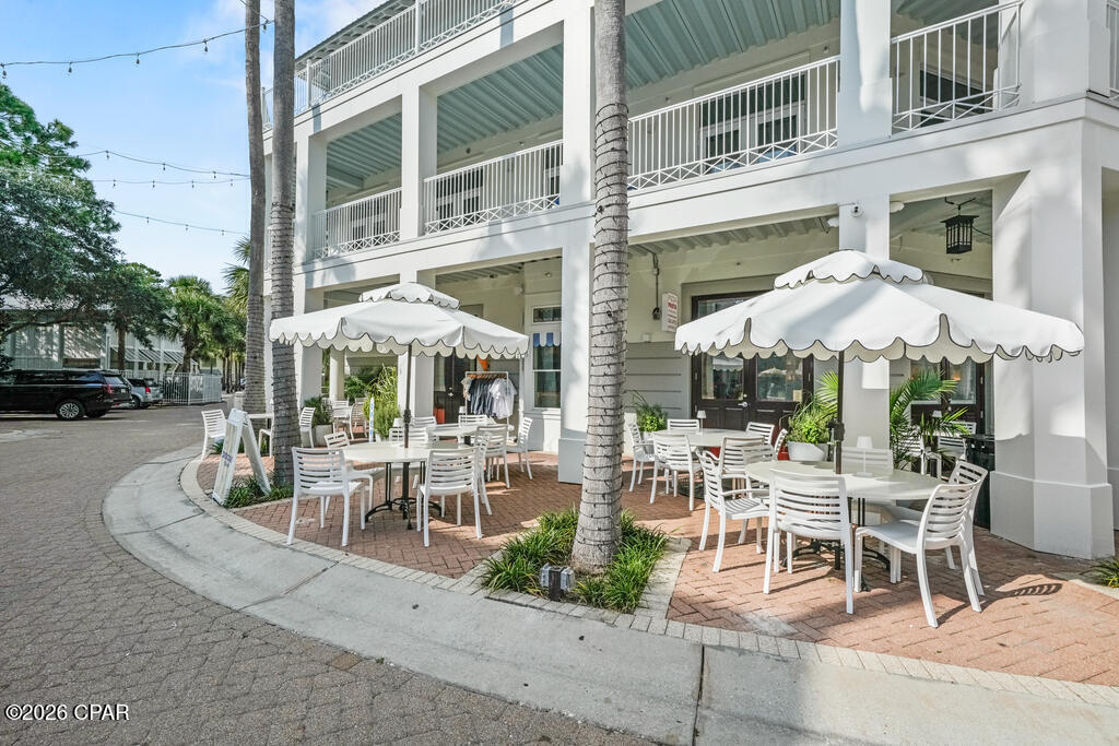 146 Parkshore Drive