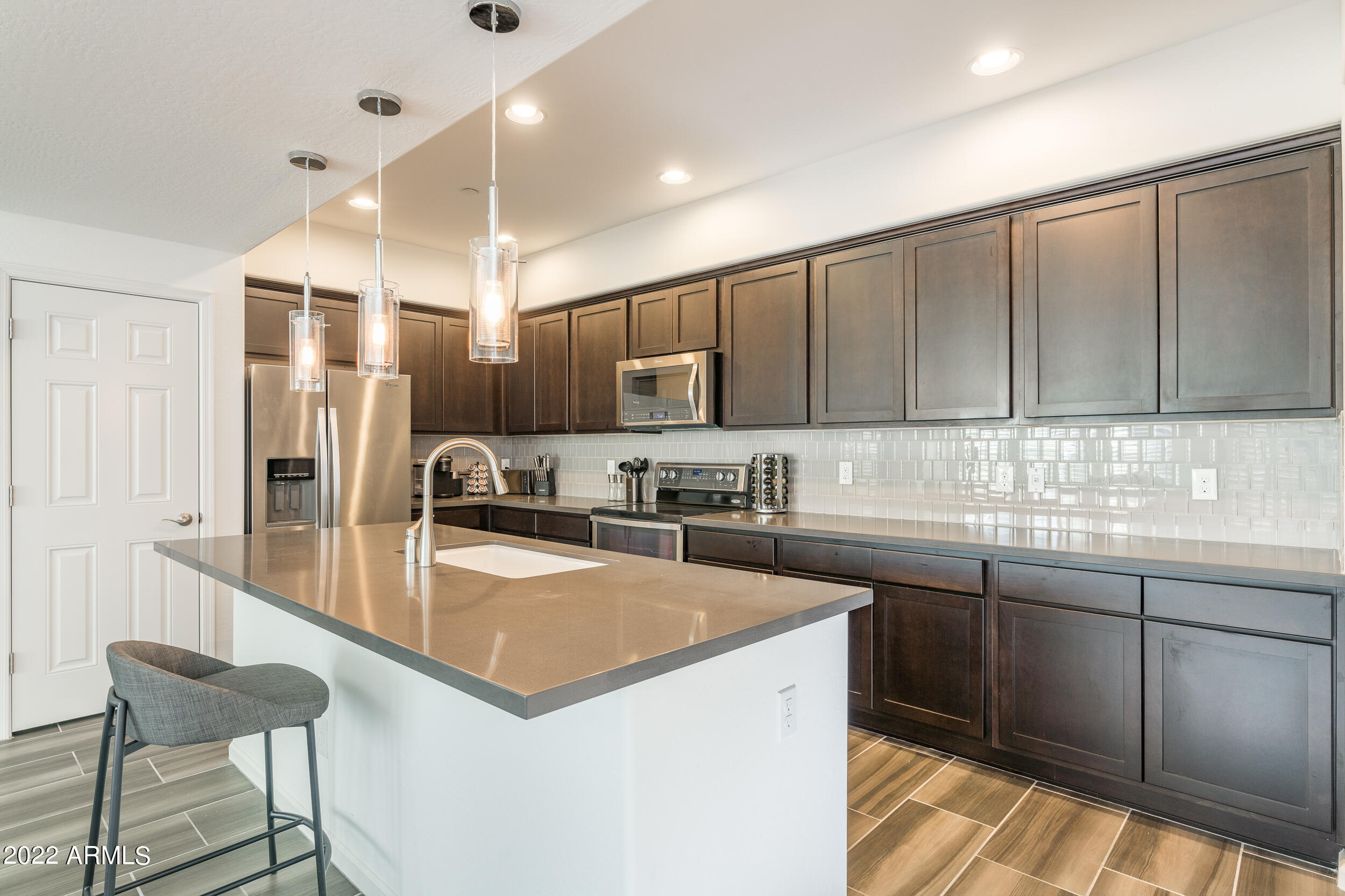 3935 E ROUGH RIDER Road, 1322