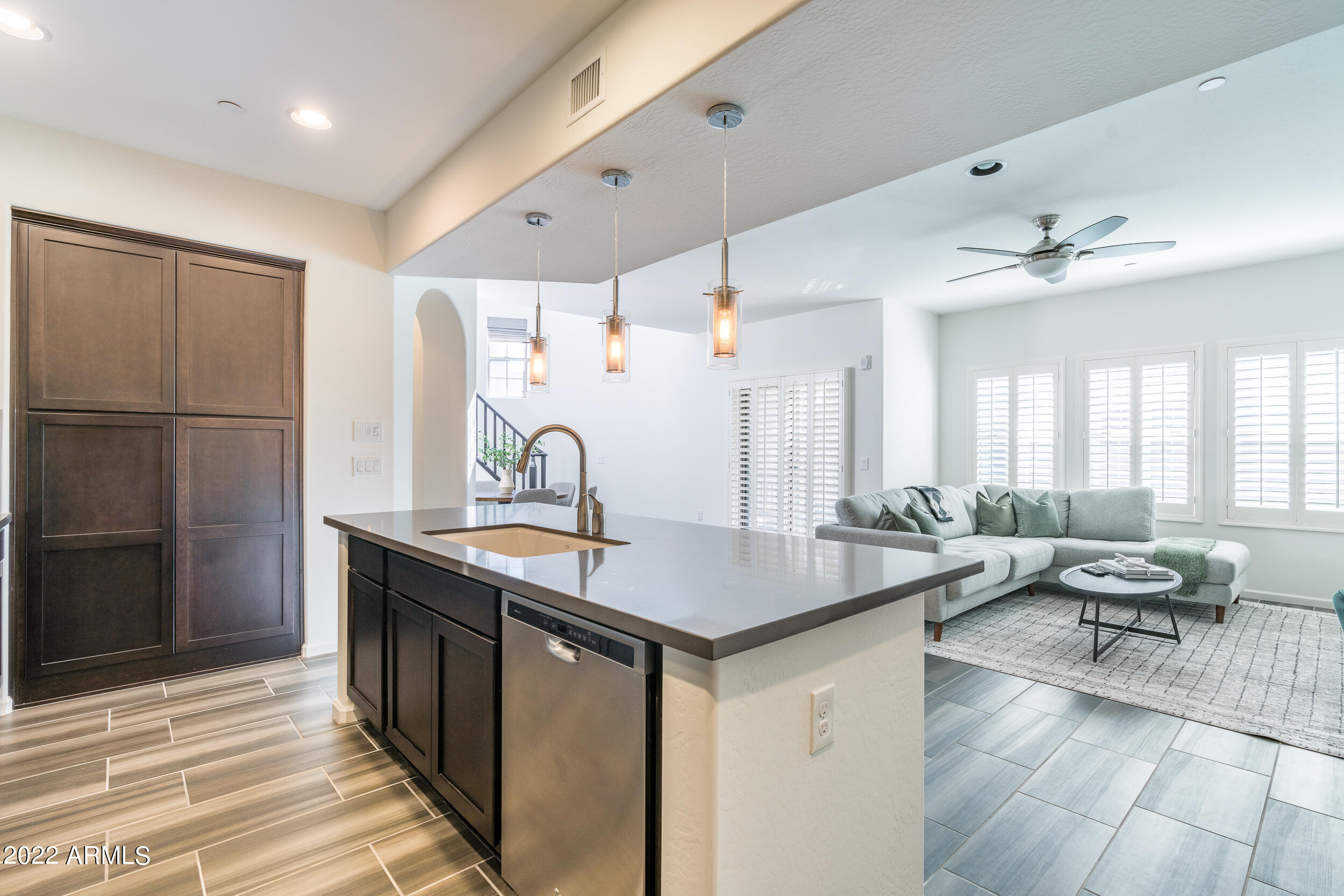 3935 E ROUGH RIDER Road, 1322