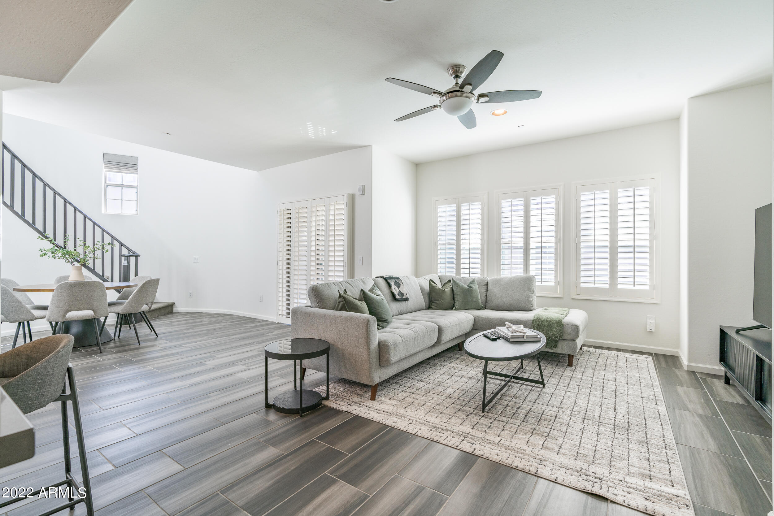 3935 E ROUGH RIDER Road, 1322