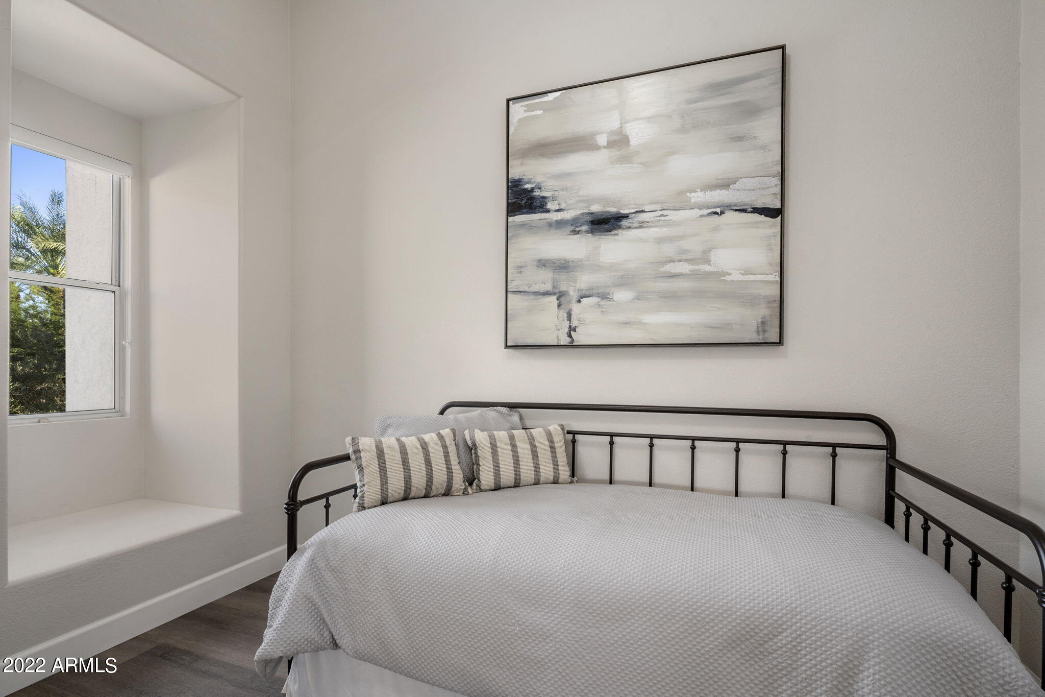 8245 E BELL Road, 243