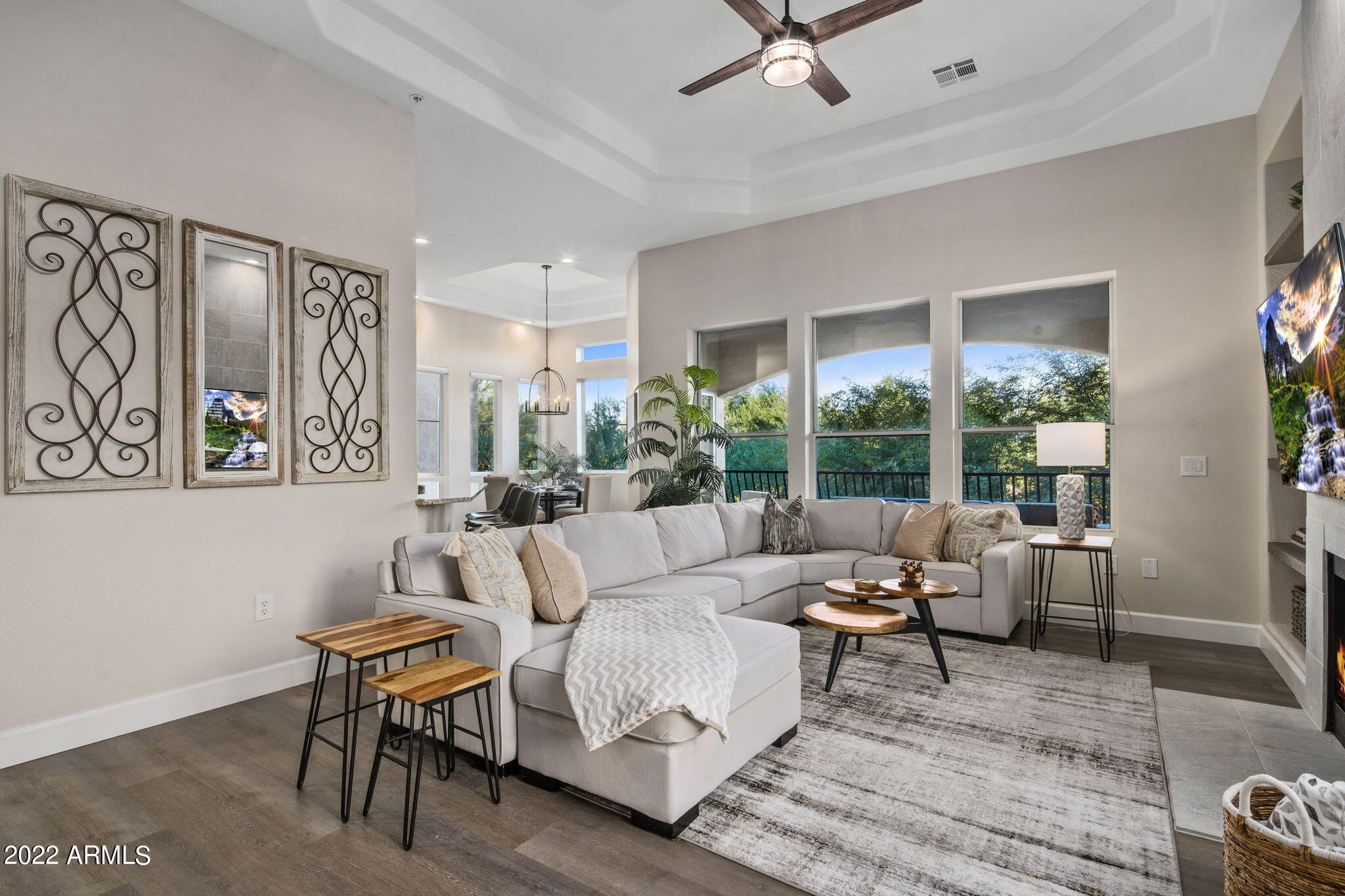 8245 E BELL Road, 243