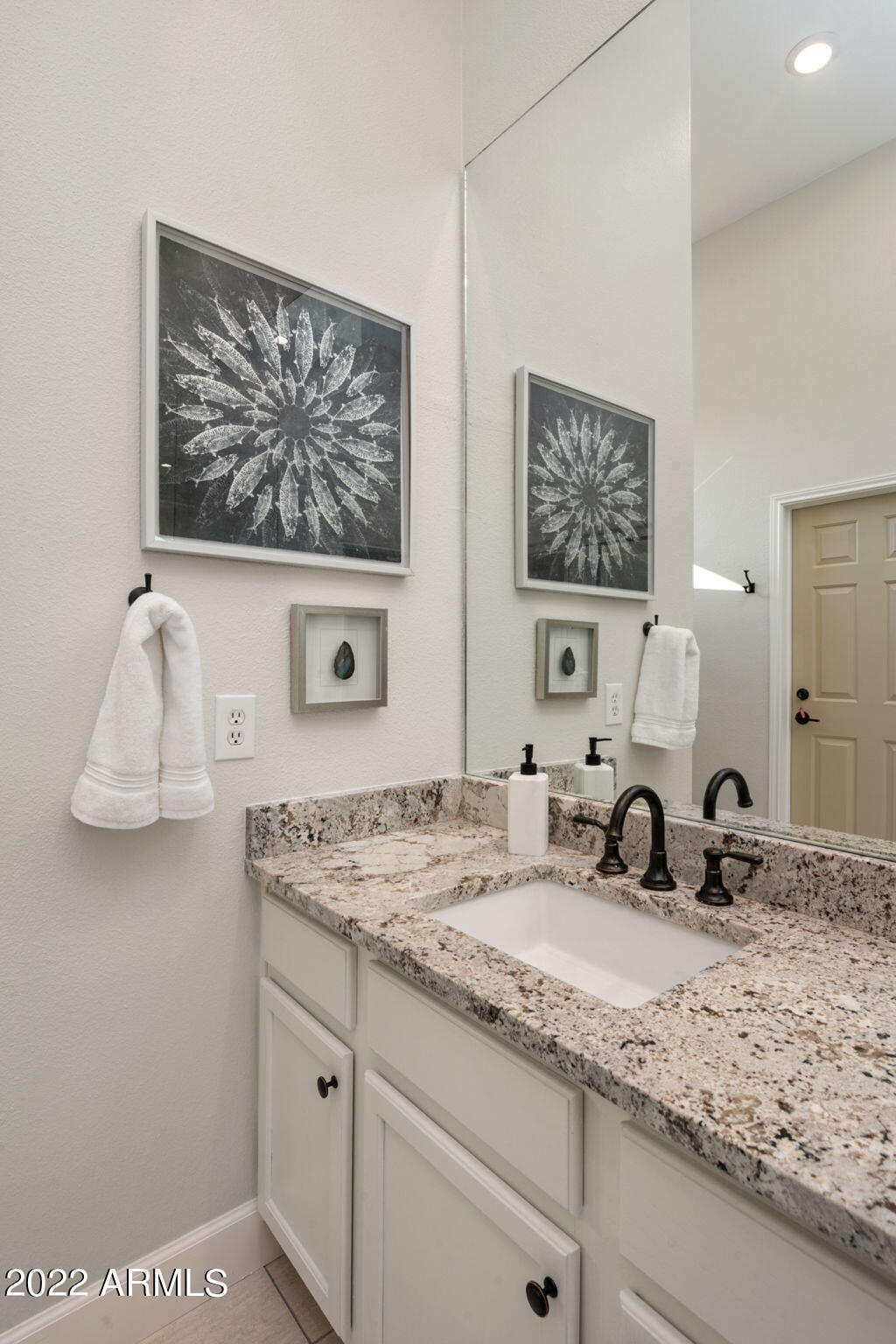 8245 E BELL Road, 243