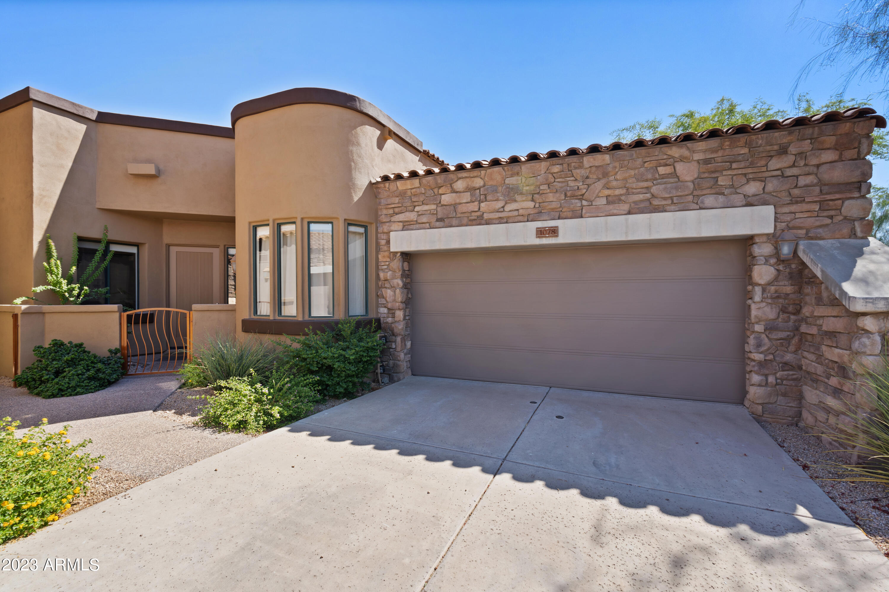 19550 N GRAYHAWK Drive, 1078