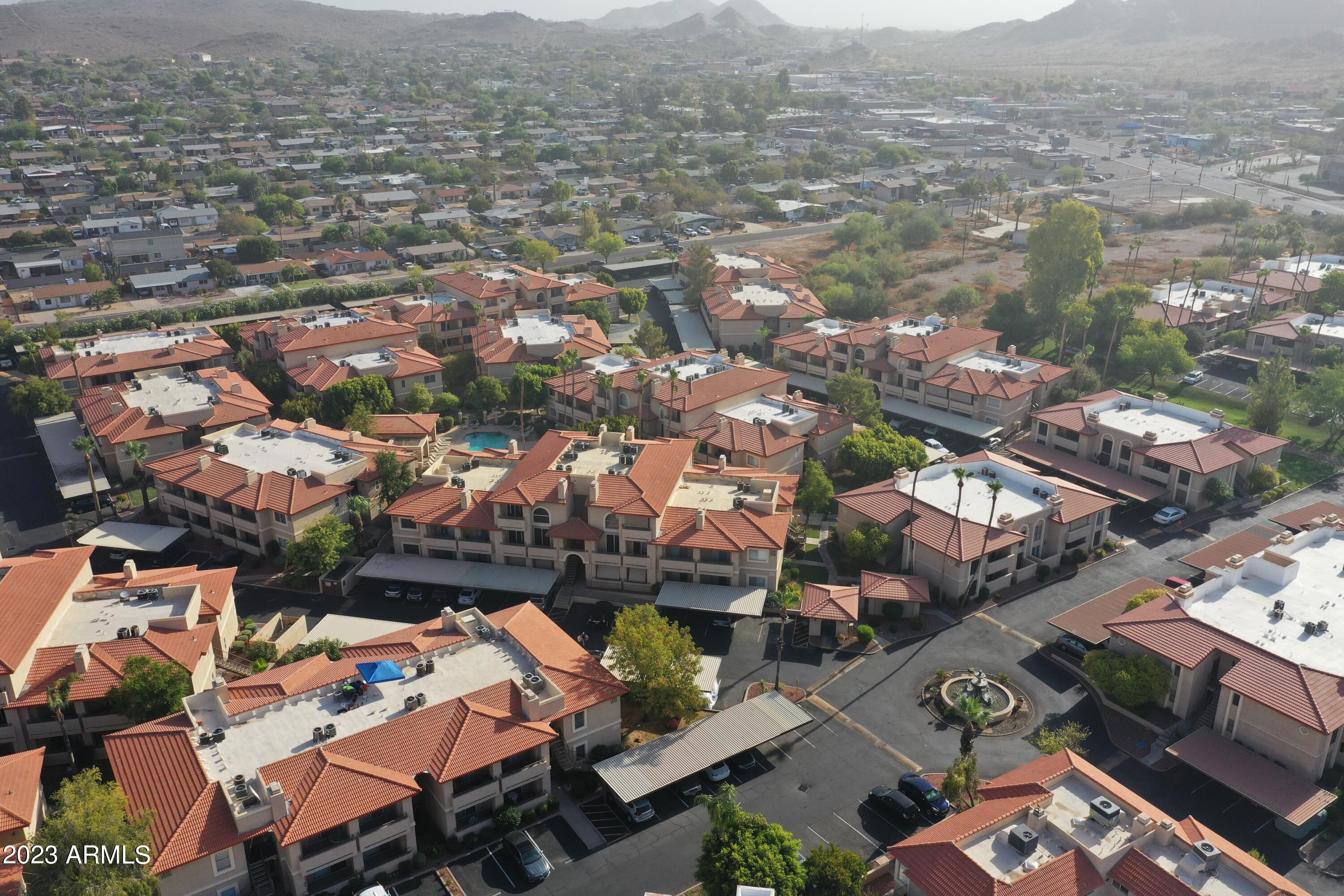 10410 N CAVE CREEK Road, 1081