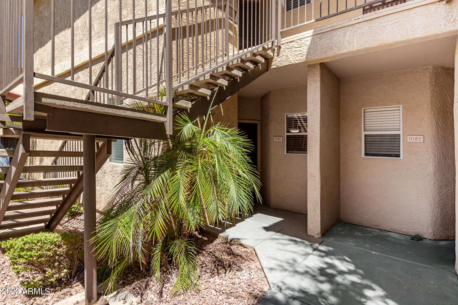 10410 N CAVE CREEK Road, 1081