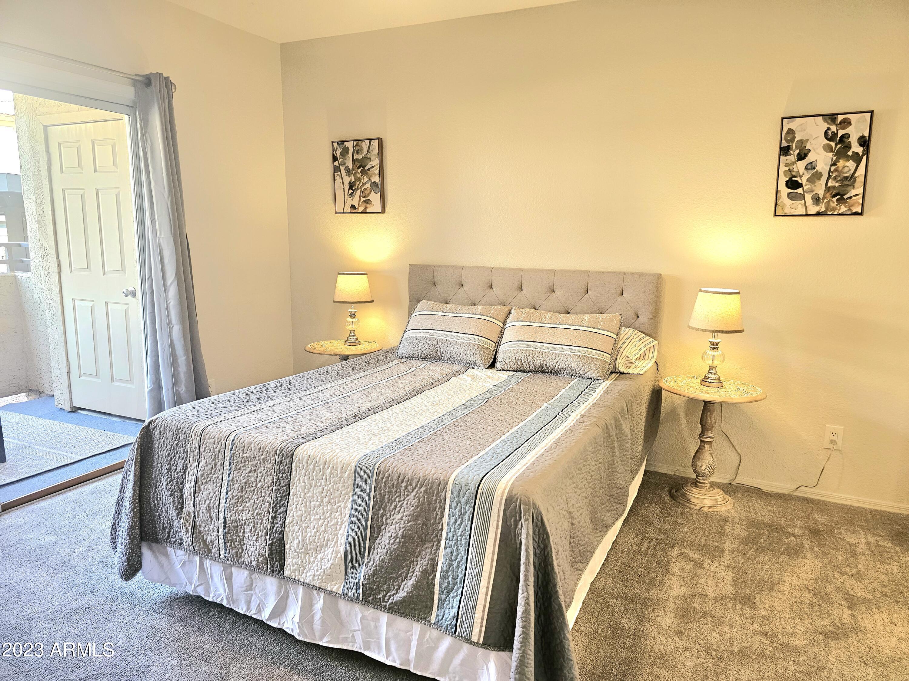 10410 N CAVE CREEK Road, 1081