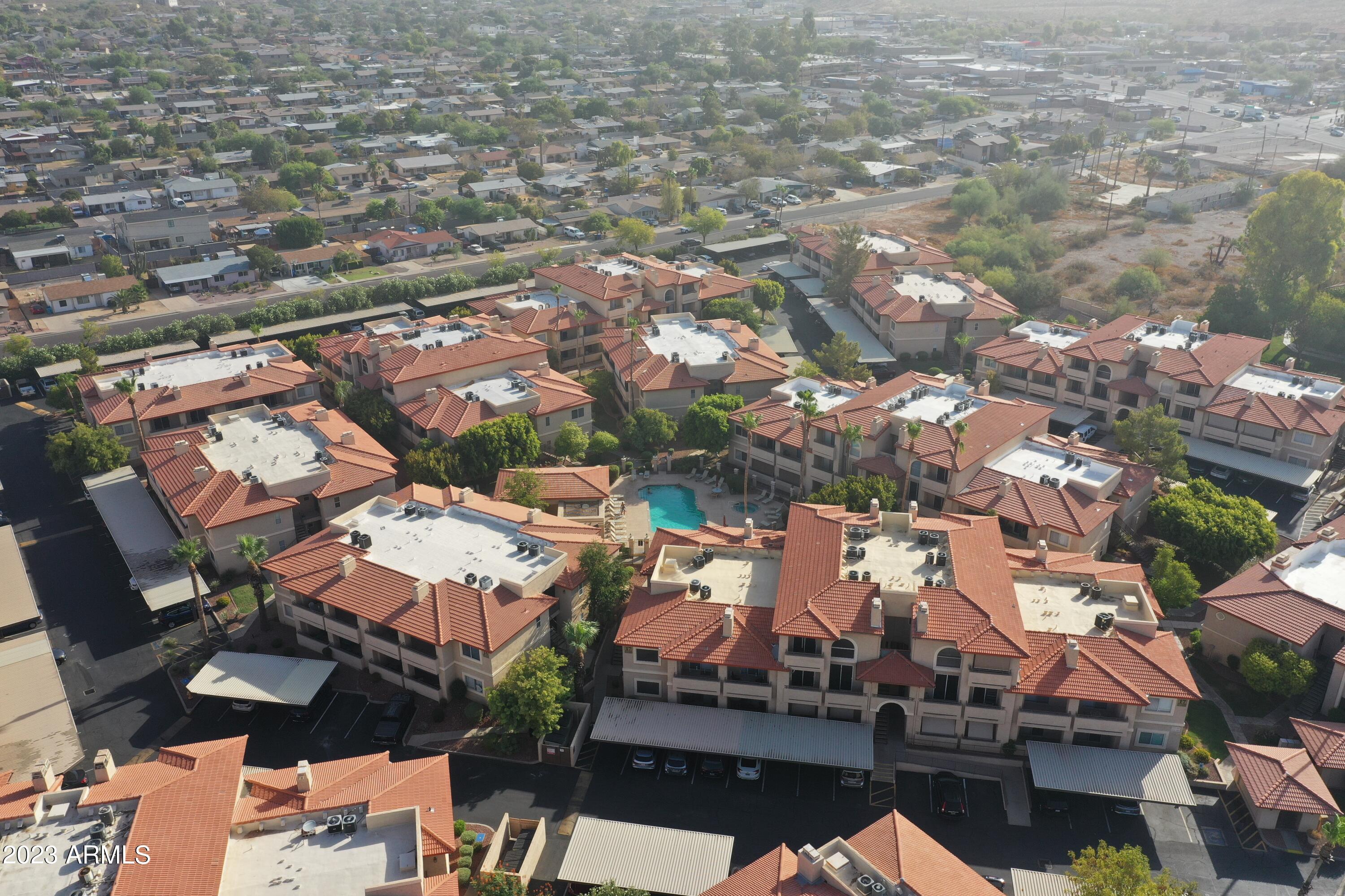 10410 N CAVE CREEK Road, 1081