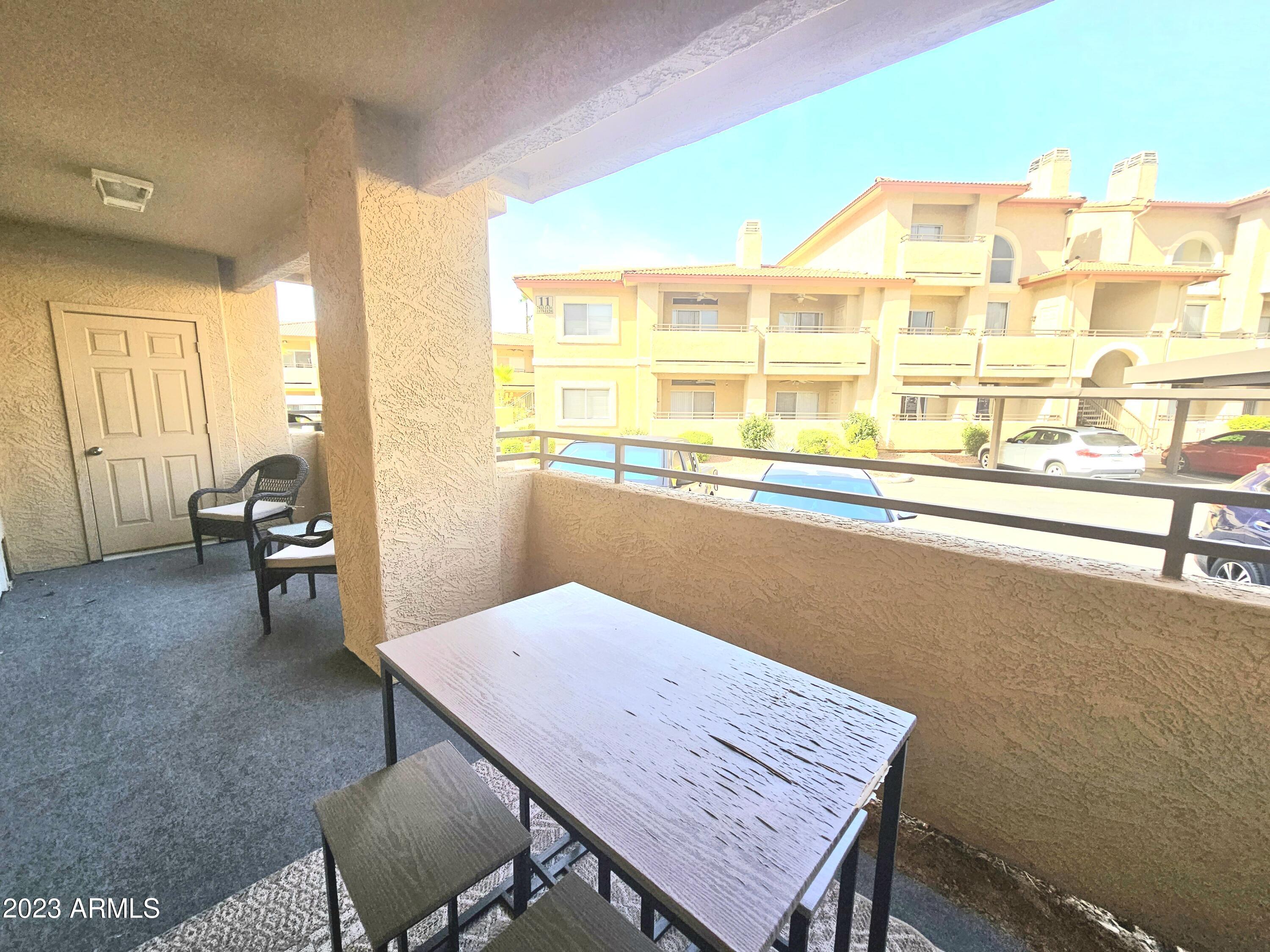 10410 N CAVE CREEK Road, 1081