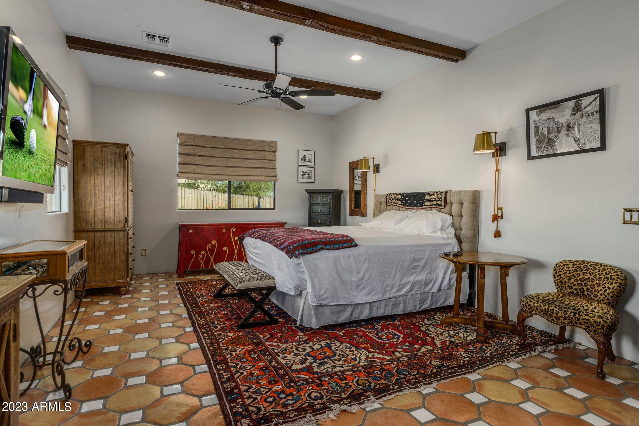 13609 E HEDGEHOG Place