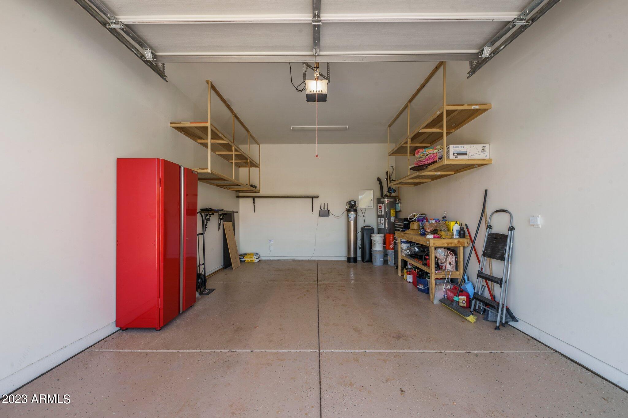 13609 E HEDGEHOG Place