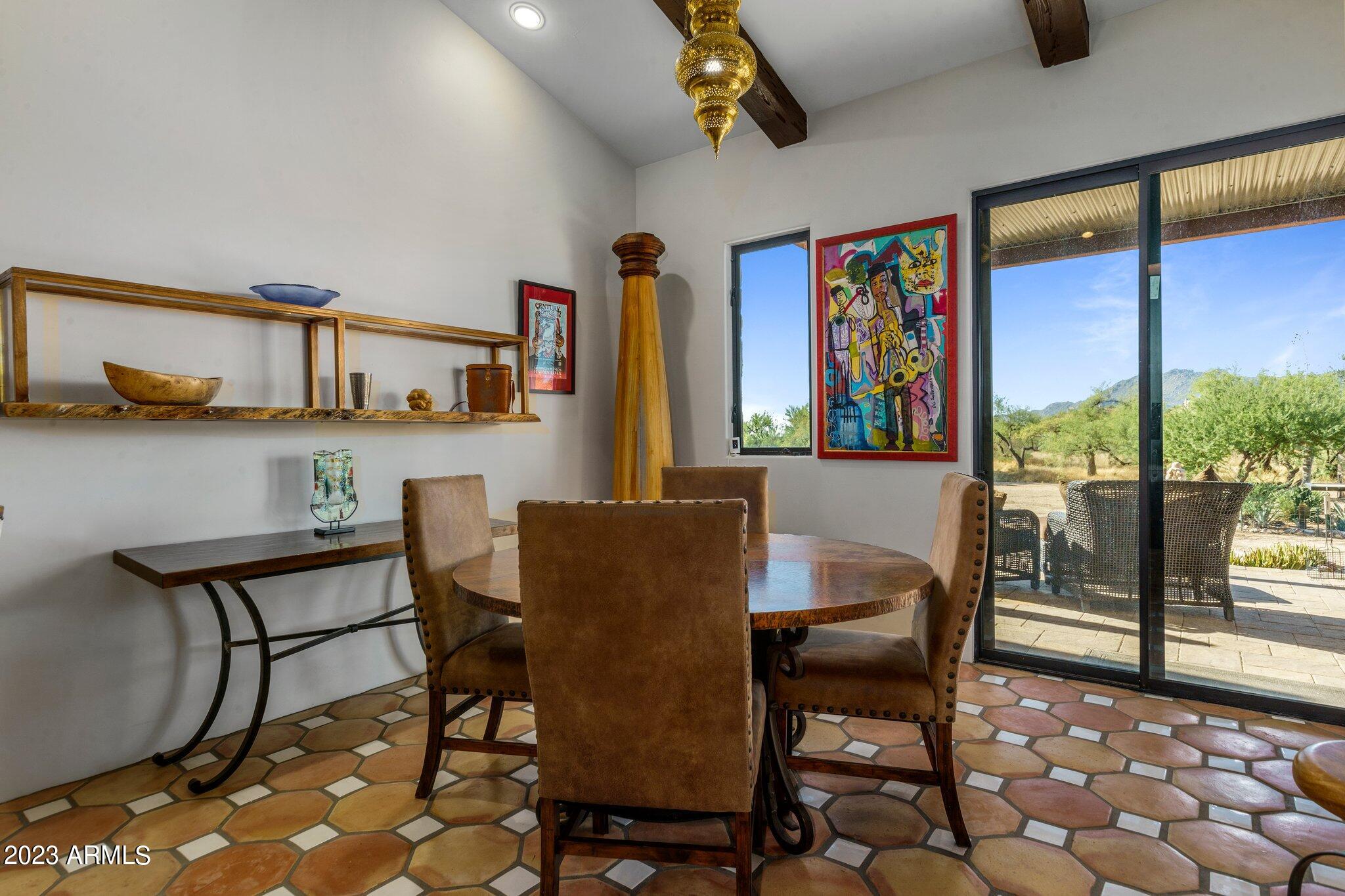 13609 E HEDGEHOG Place