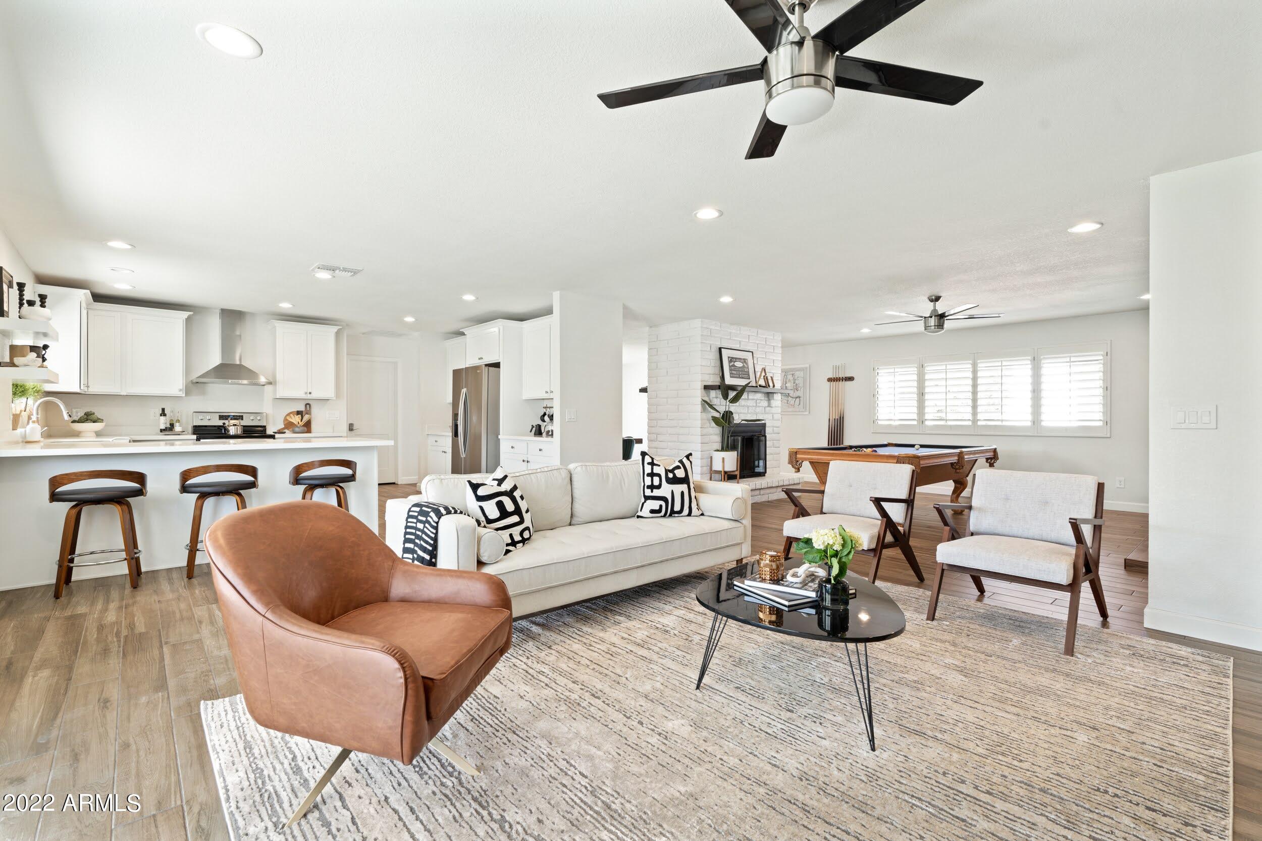 5723 E THUNDERBIRD Road