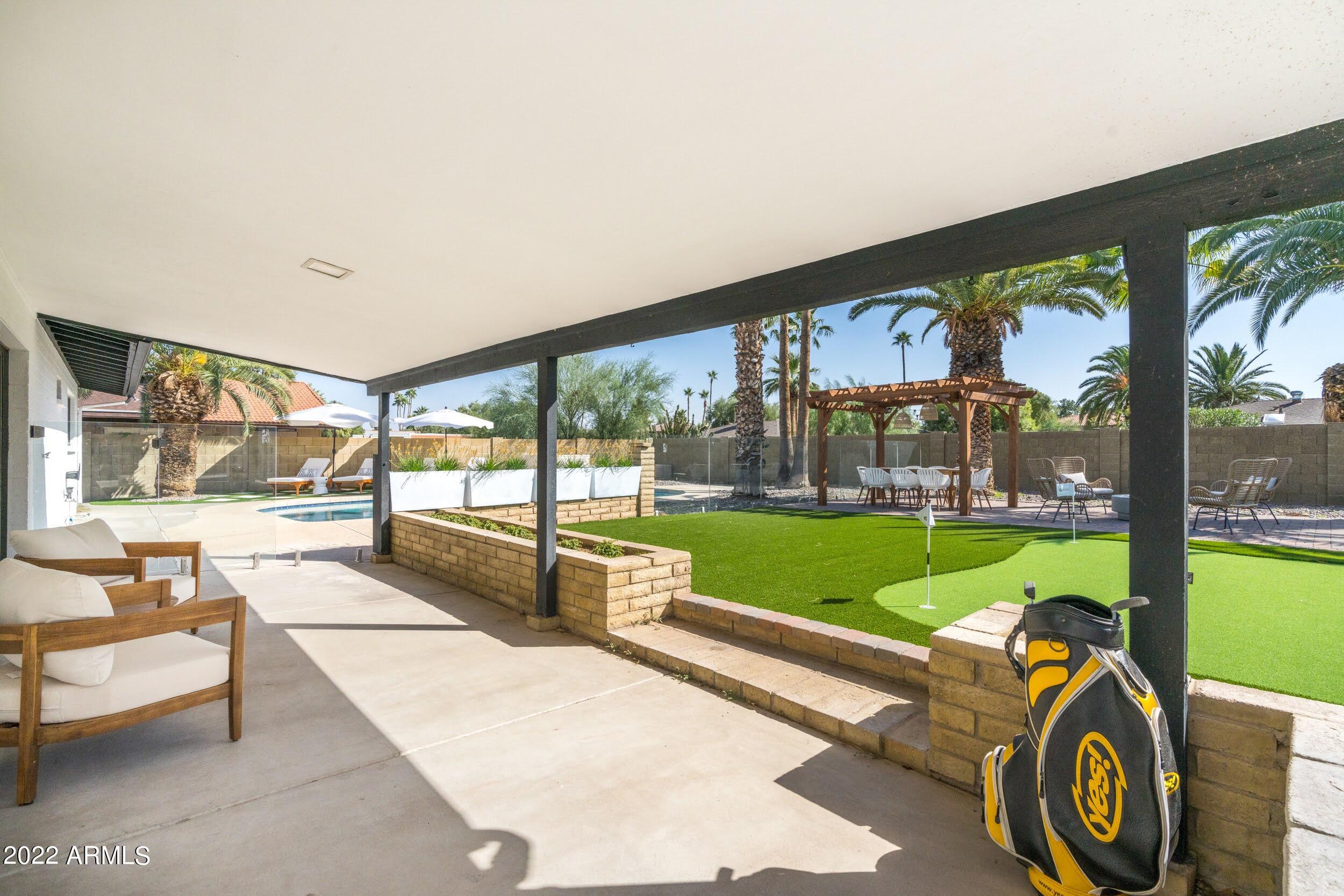 5723 E THUNDERBIRD Road