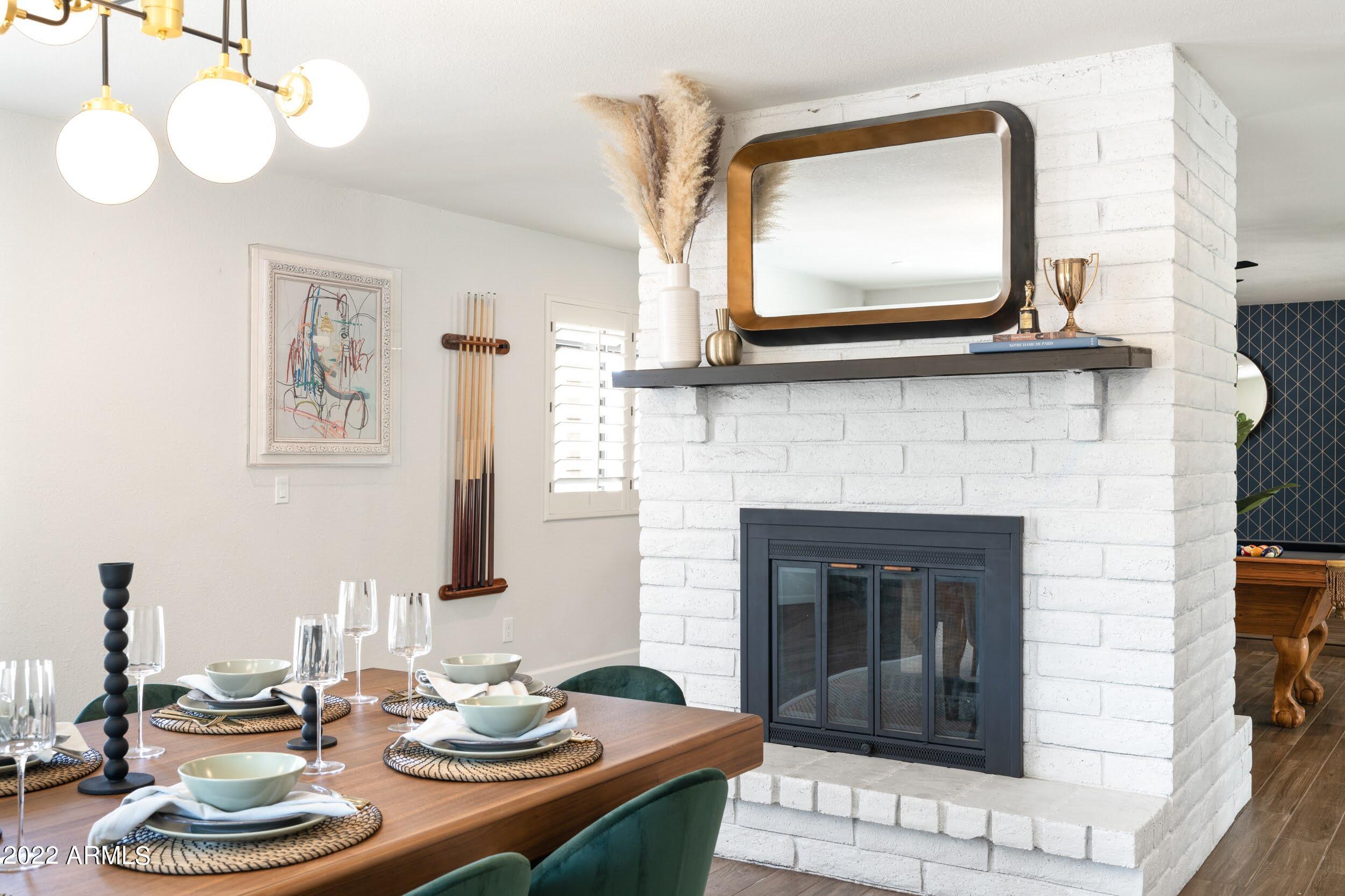 5723 E THUNDERBIRD Road