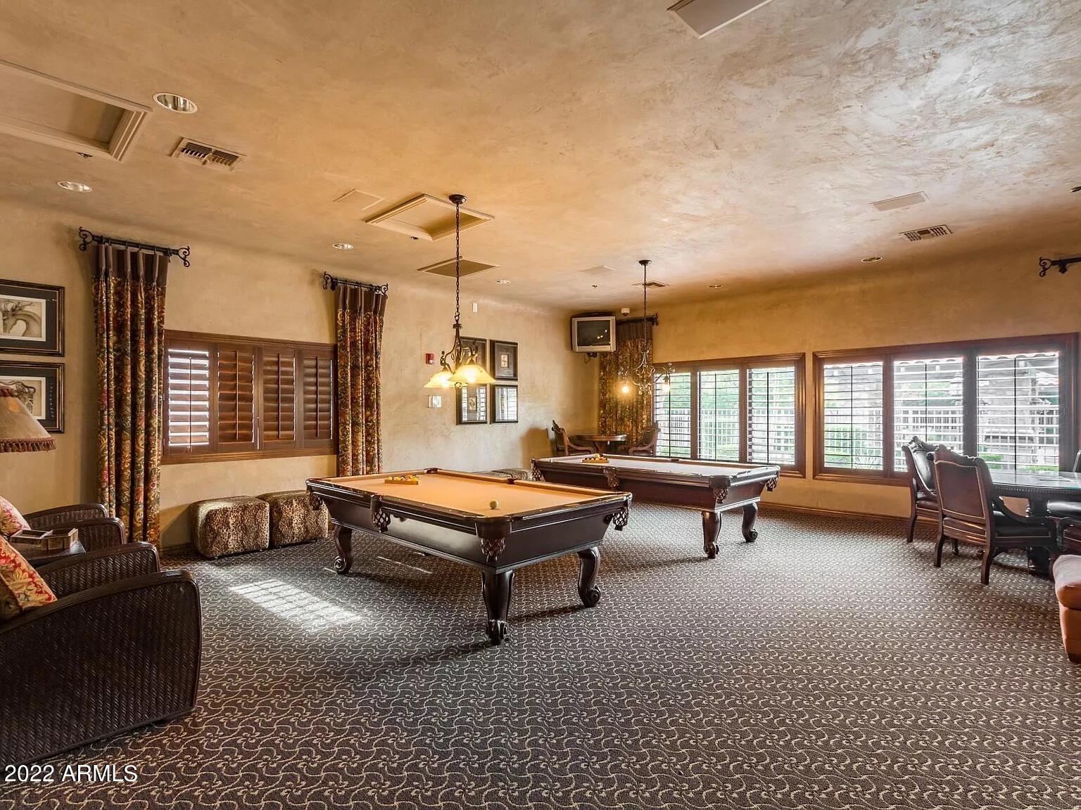 20660 N 40TH Street N, 1095