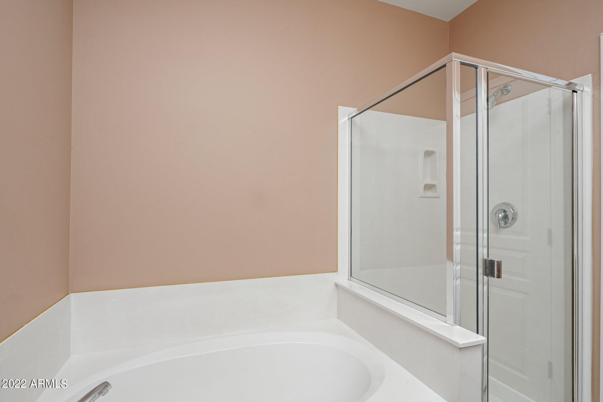 20660 N 40TH Street N, 1095