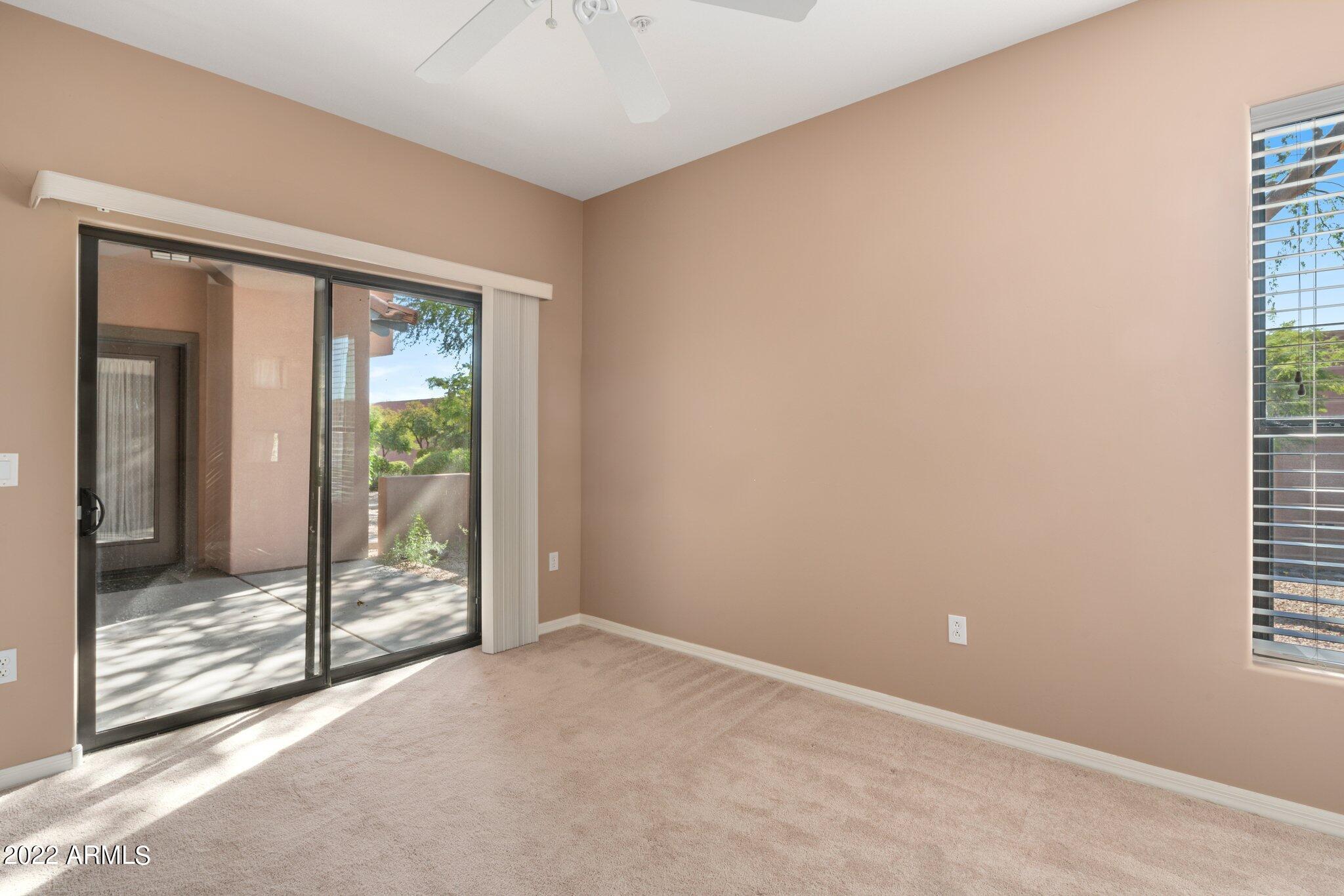 20660 N 40TH Street N, 1095