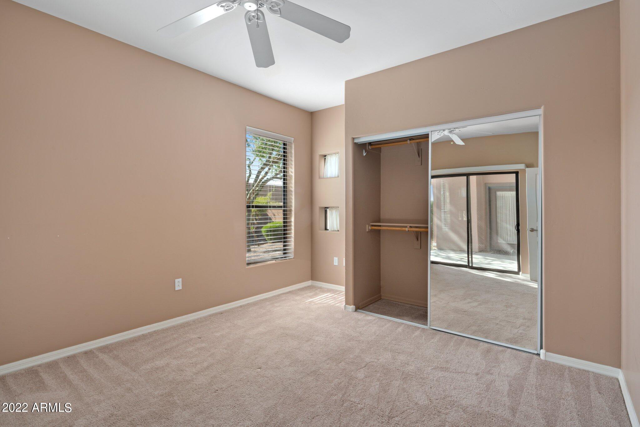 20660 N 40TH Street N, 1095