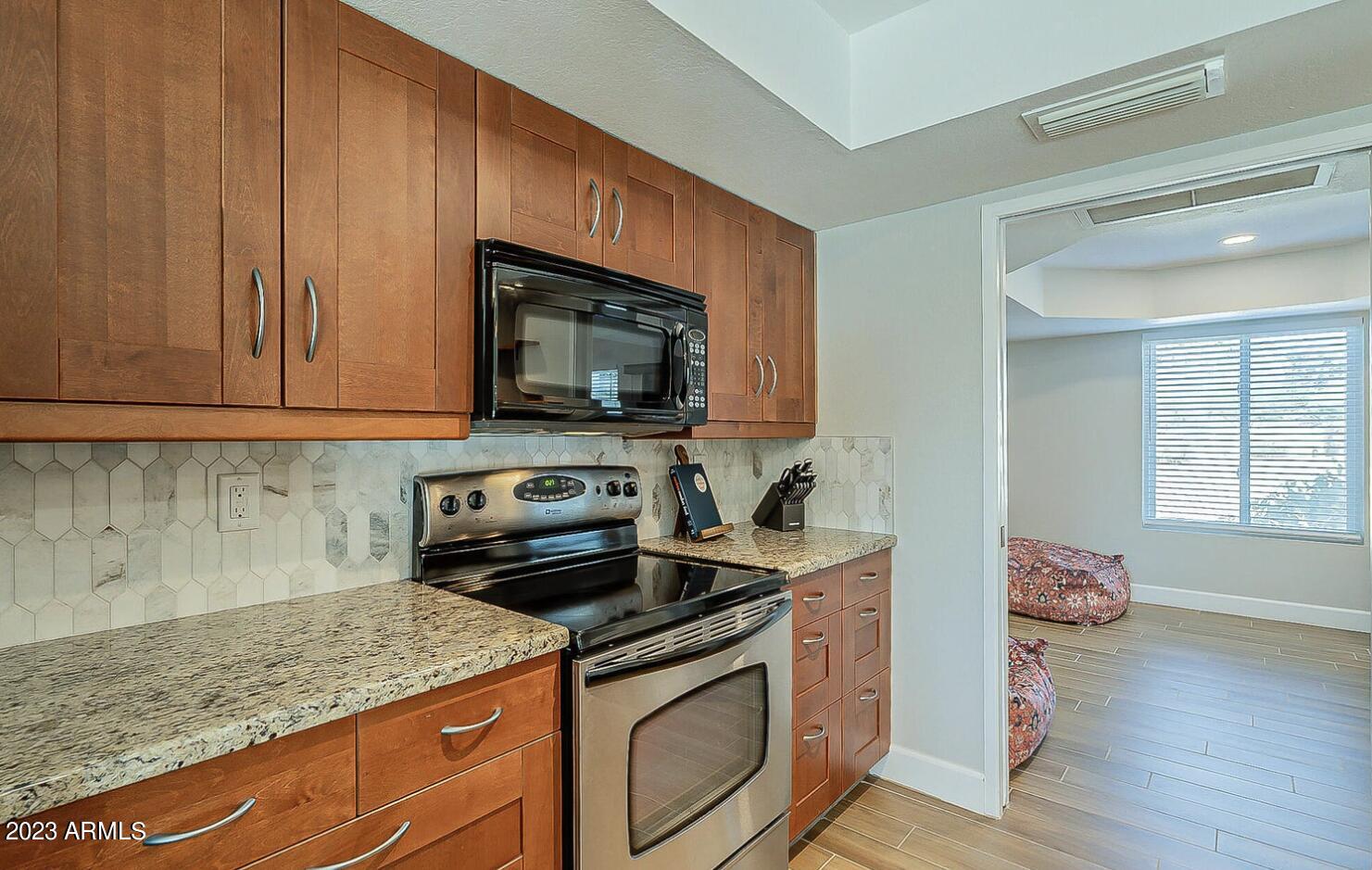 6601 E THUNDERBIRD Road