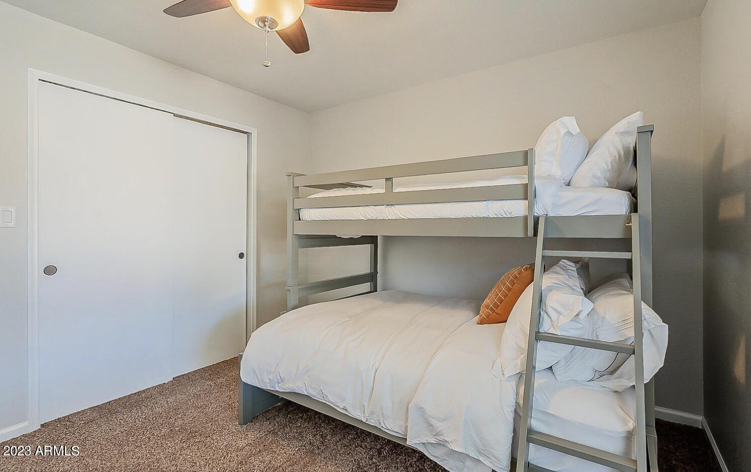 6601 E THUNDERBIRD Road