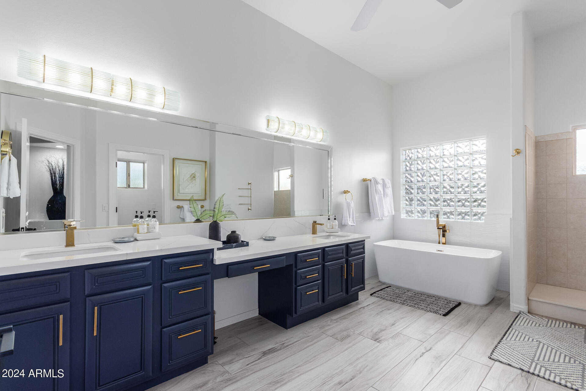 15104 E SUNDOWN Drive