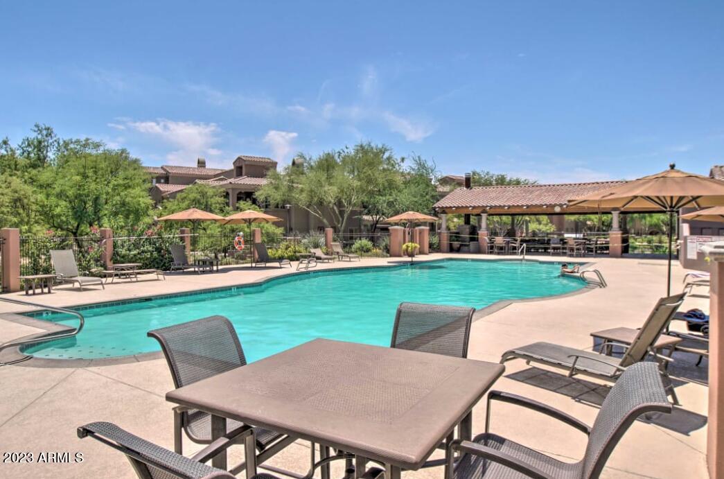 3935 E ROUGH RIDER Road, 1206