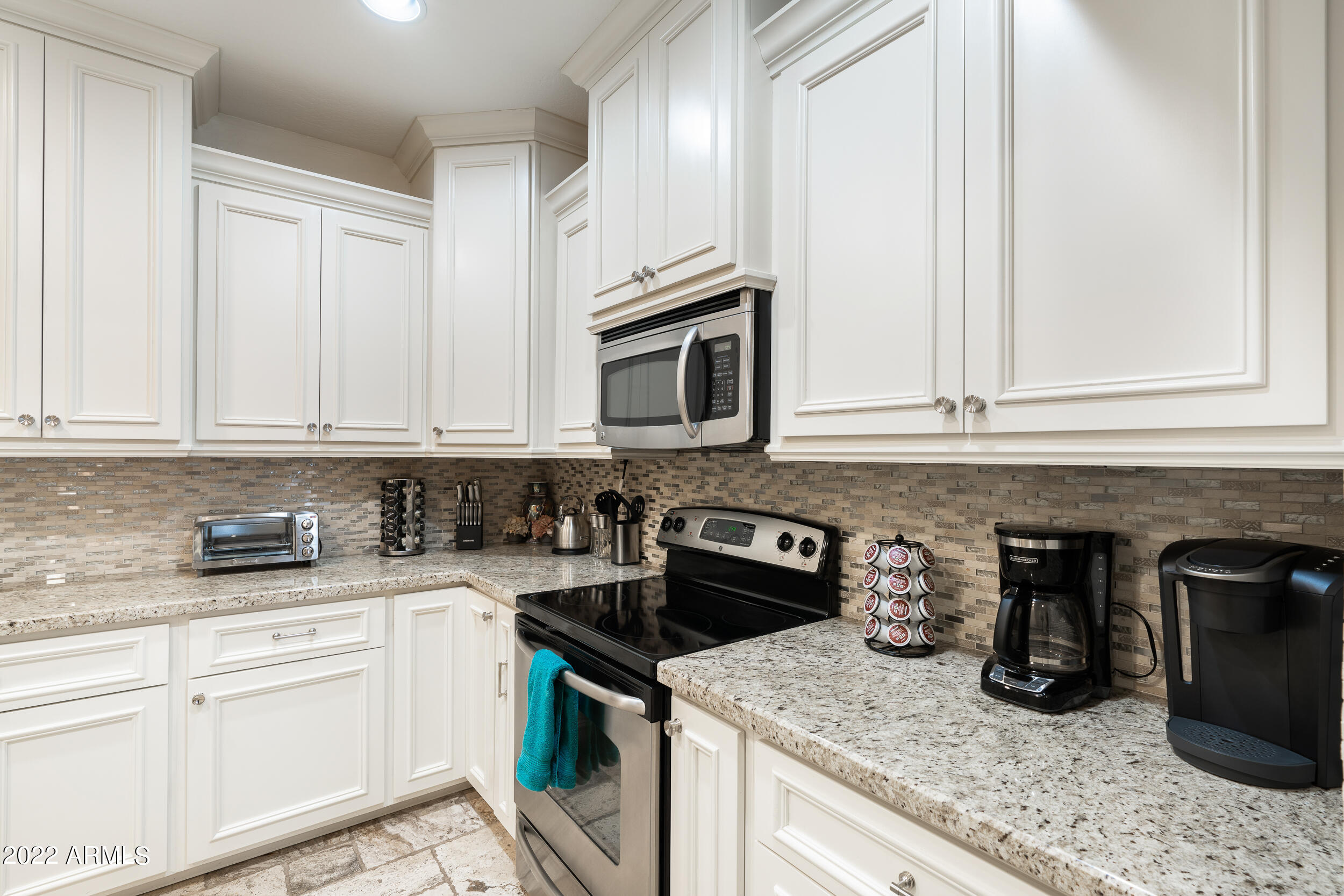 3935 E ROUGH RIDER Road, 1206