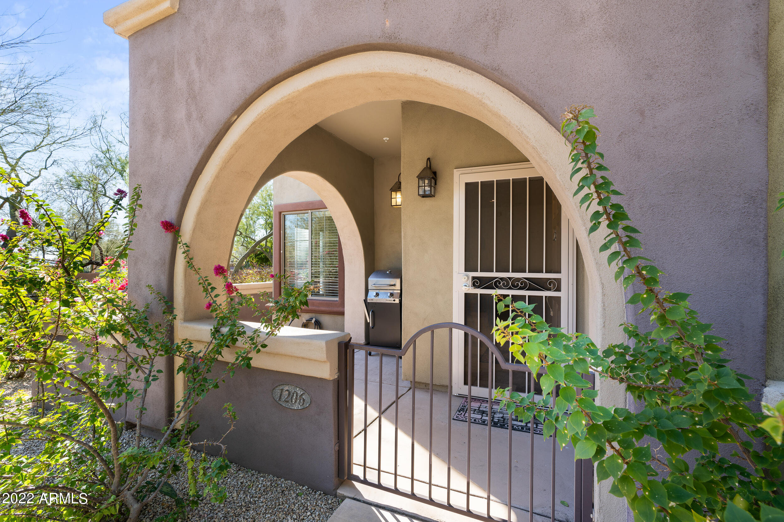 3935 E ROUGH RIDER Road, 1206