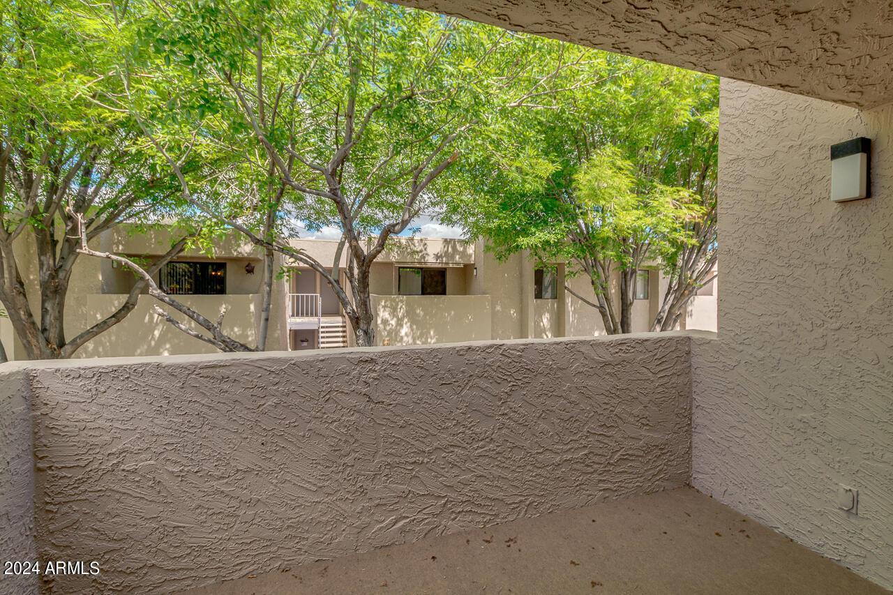 1920 W Lindner Avenue, 261