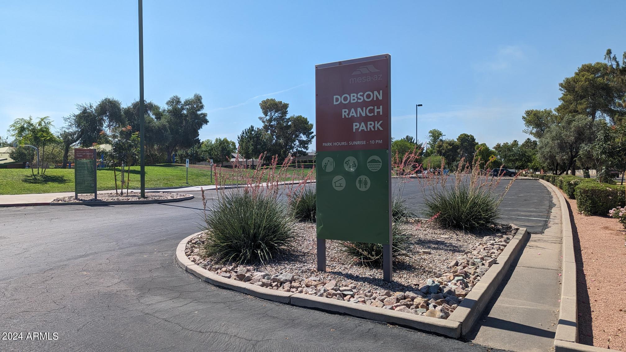 1920 W Lindner Avenue, 261