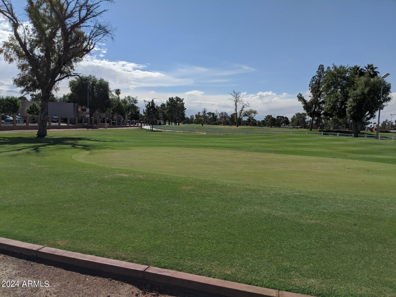 1920 W Lindner Avenue, 261