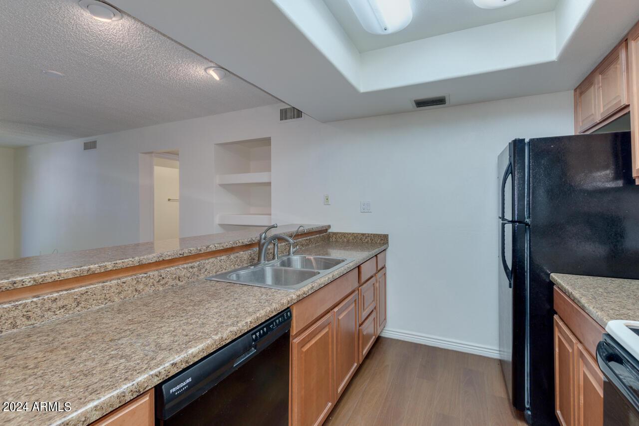 1920 W Lindner Avenue, 261