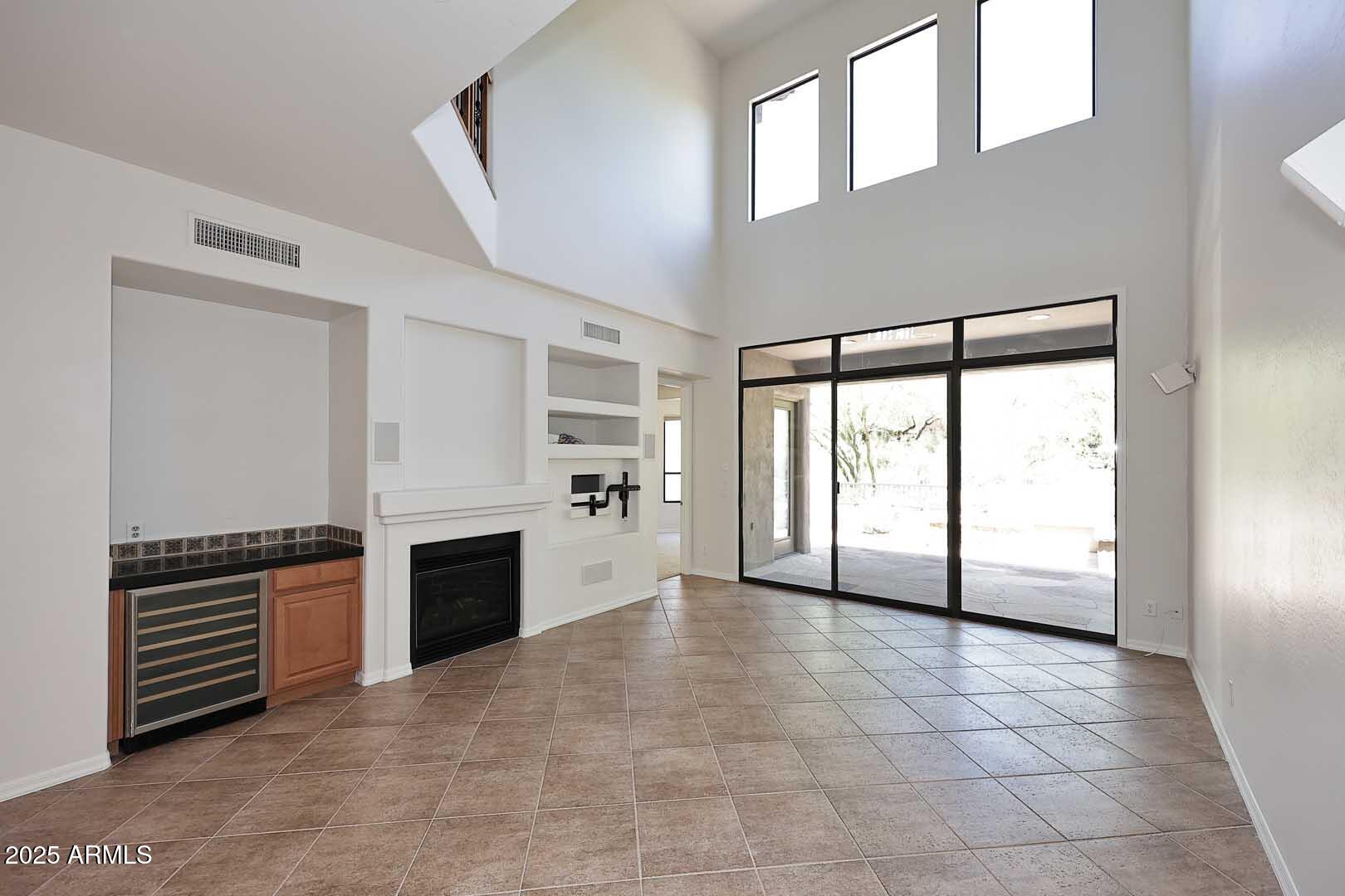 9270 E THOMPSON PEAK Parkway, 304