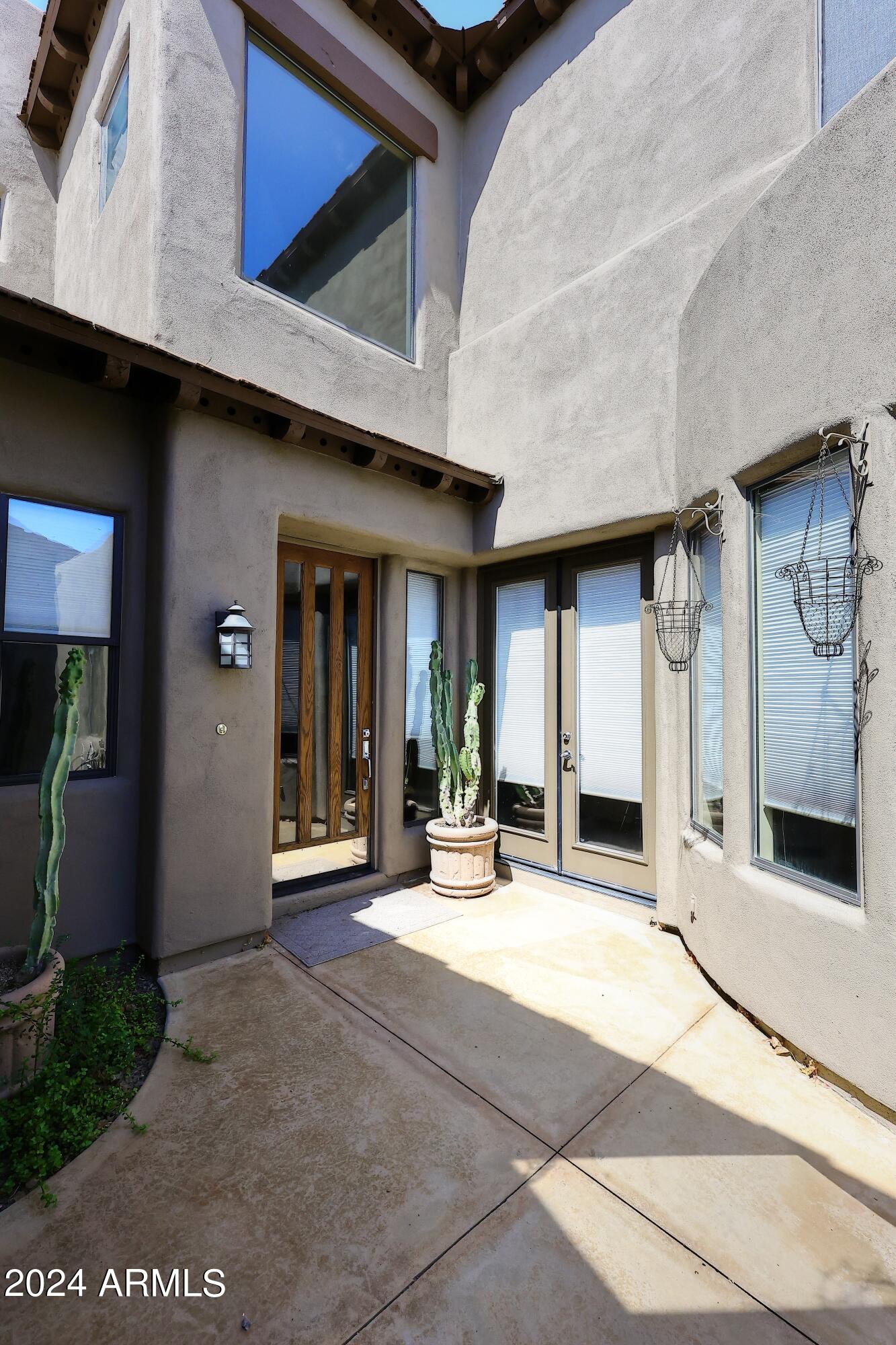 9270 E THOMPSON PEAK Parkway, 304