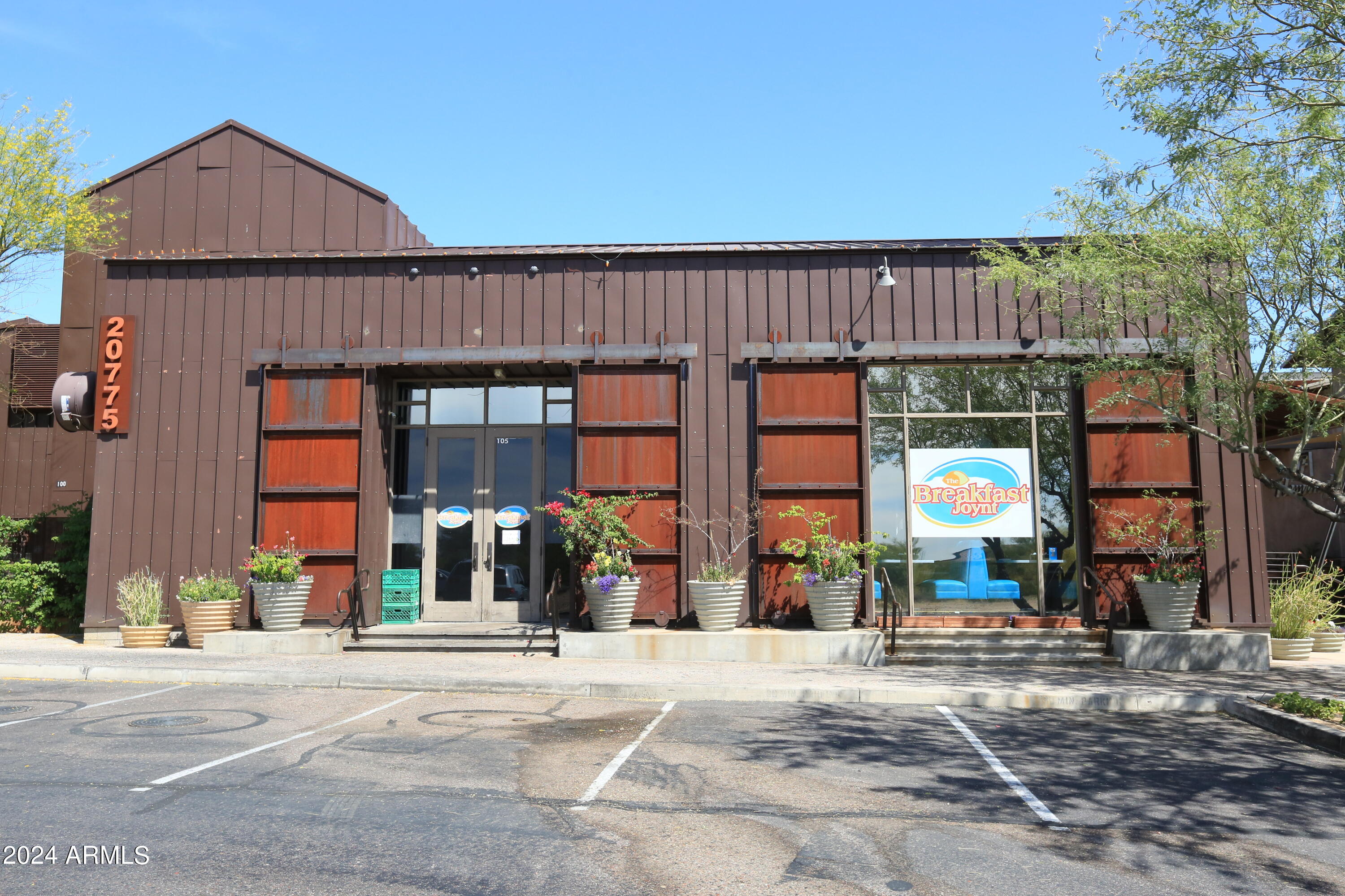 9270 E THOMPSON PEAK Parkway, 304