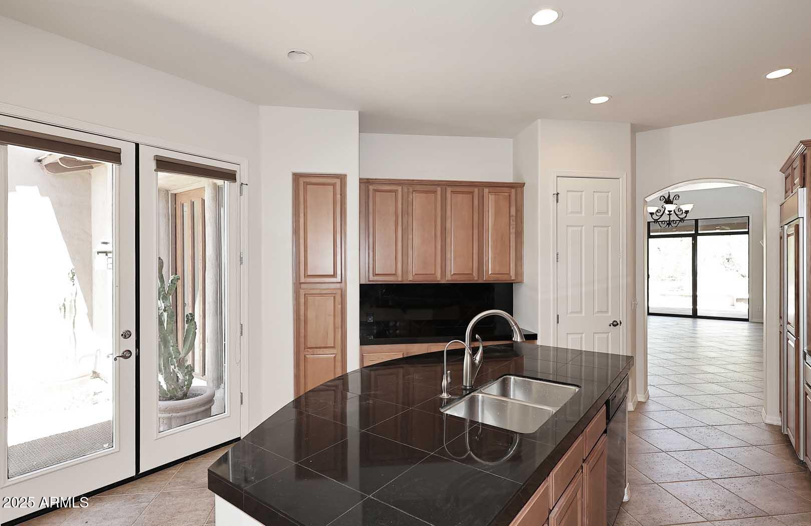 9270 E THOMPSON PEAK Parkway, 304