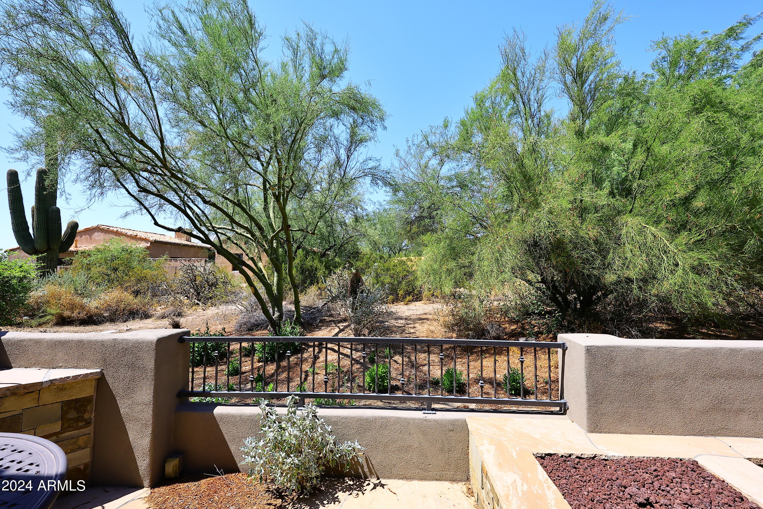 9270 E THOMPSON PEAK Parkway, 304