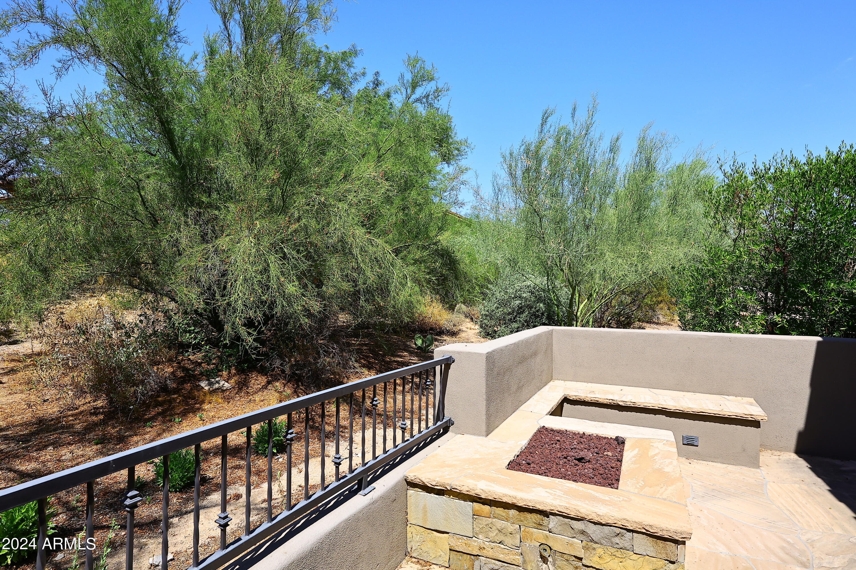 9270 E THOMPSON PEAK Parkway, 304