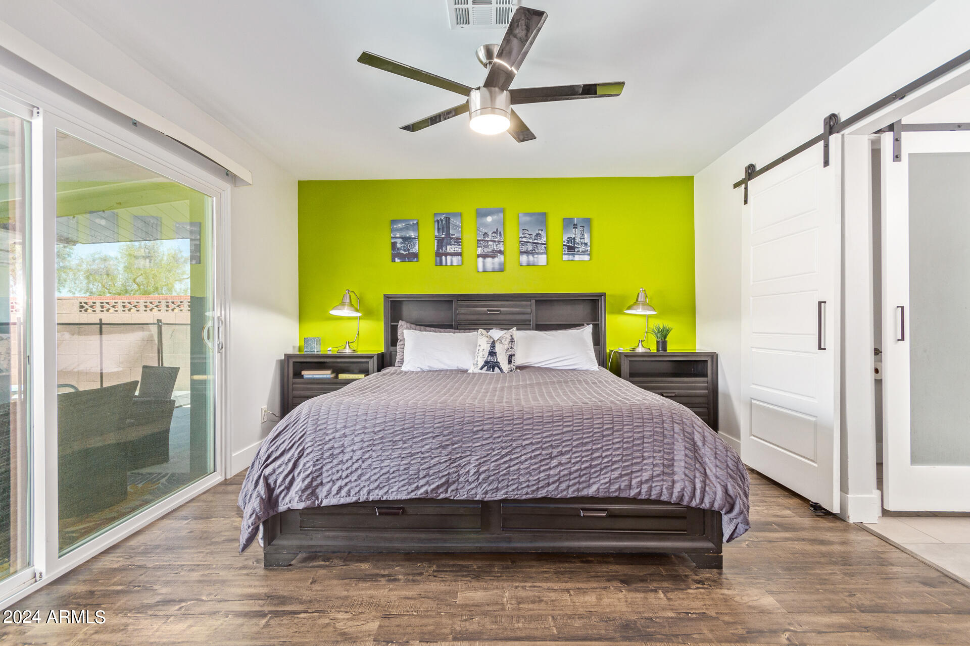 8742 E WELDON Avenue