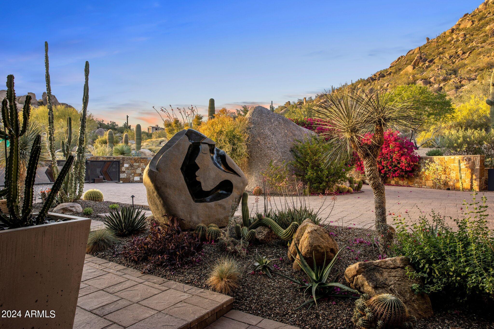 10956 E TUSAYAN Trail